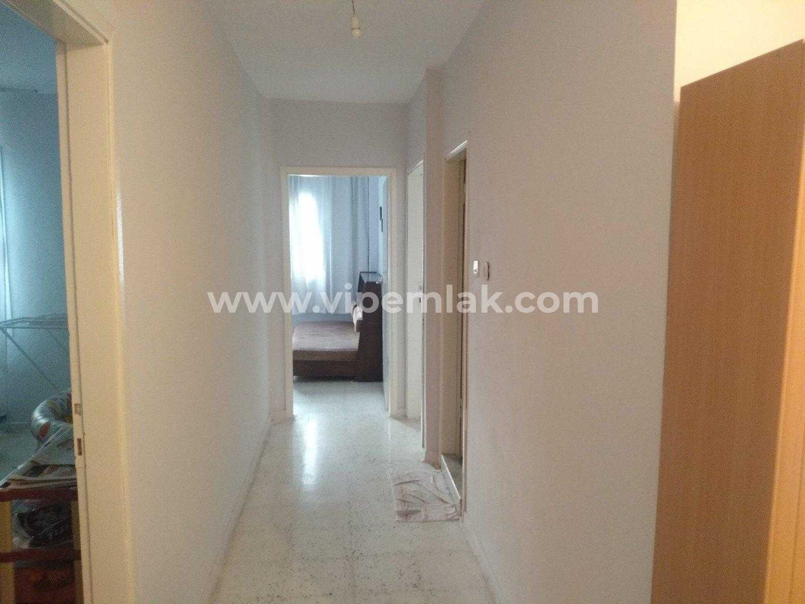 ARPAÇBAHŞİŞTE YUNUS TATİL SİTESİNDE EŞYALI SATILIK KELEPİR 3+1 DAİRE