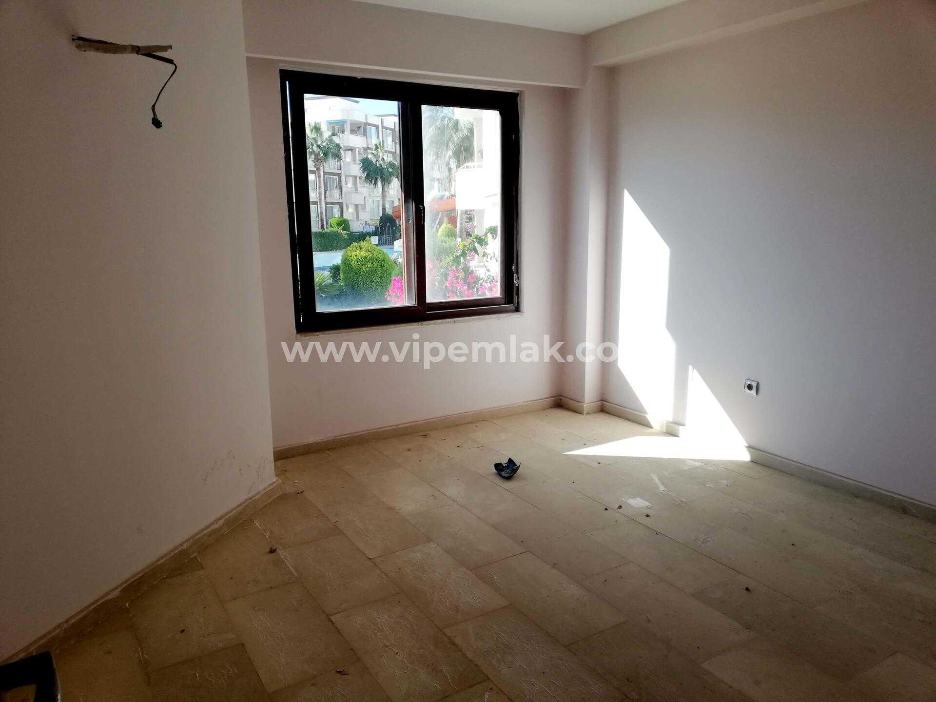 ALTINPORTAKAL SITESI ULTRALUKS DUBLEKS 3+1 VILLA