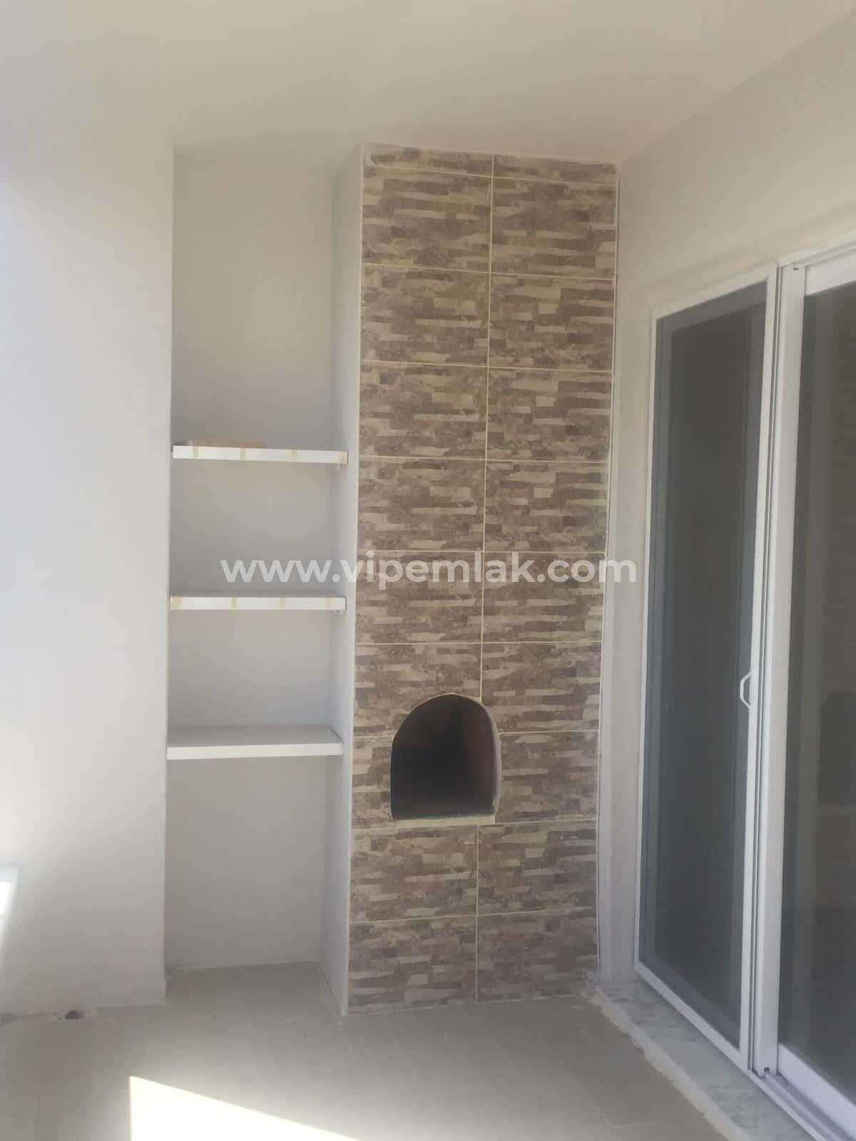 ERDEMLİ TÖMÜKTE ASER SİTESİNDE KELEPİR SATILIK 2+1 YAZLIK DAİRE