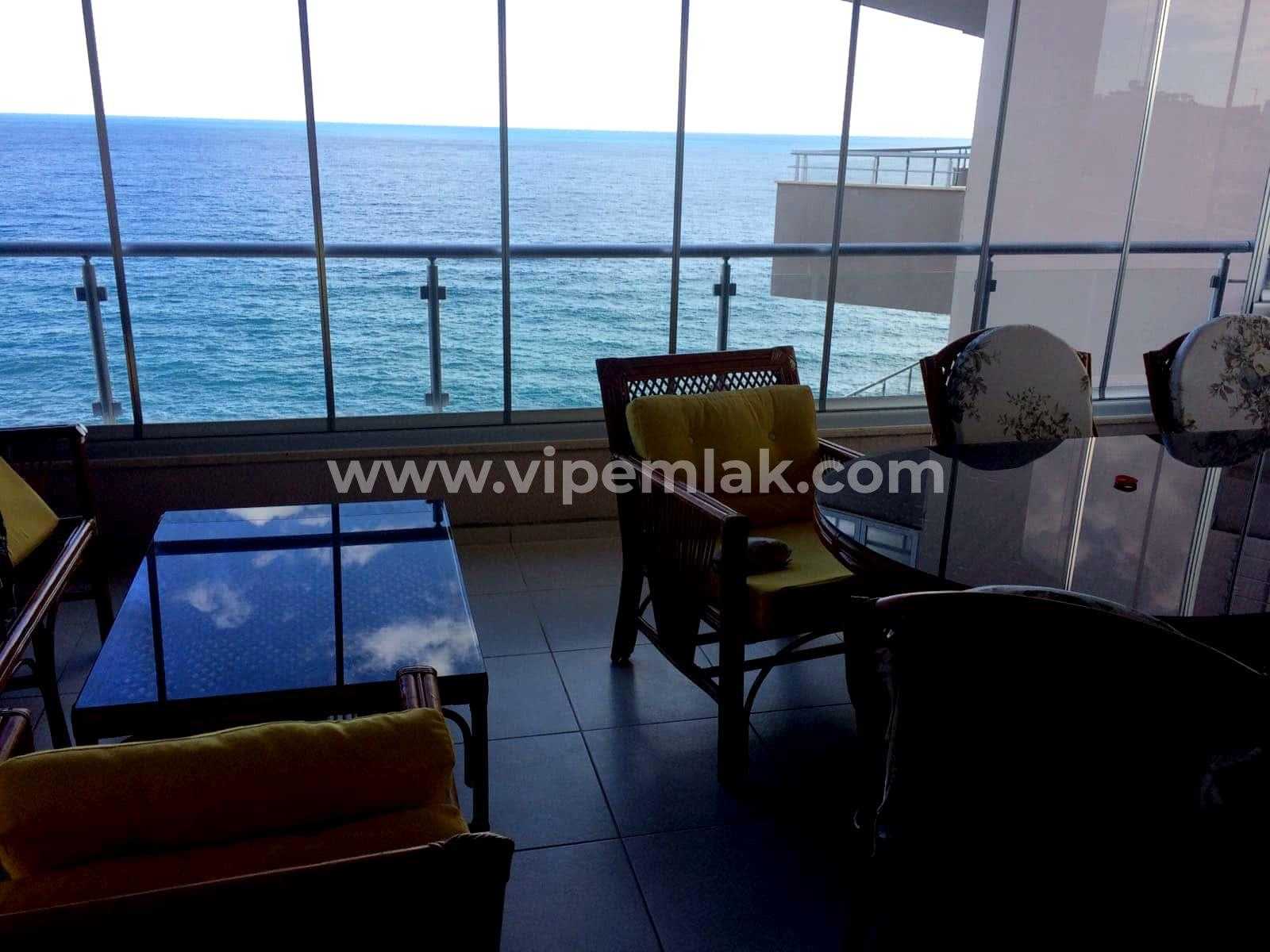 AYAŞ ELİSSA SİTESİ DENİZE SIFIR 3+1 165M2 EŞYALI SATILIK