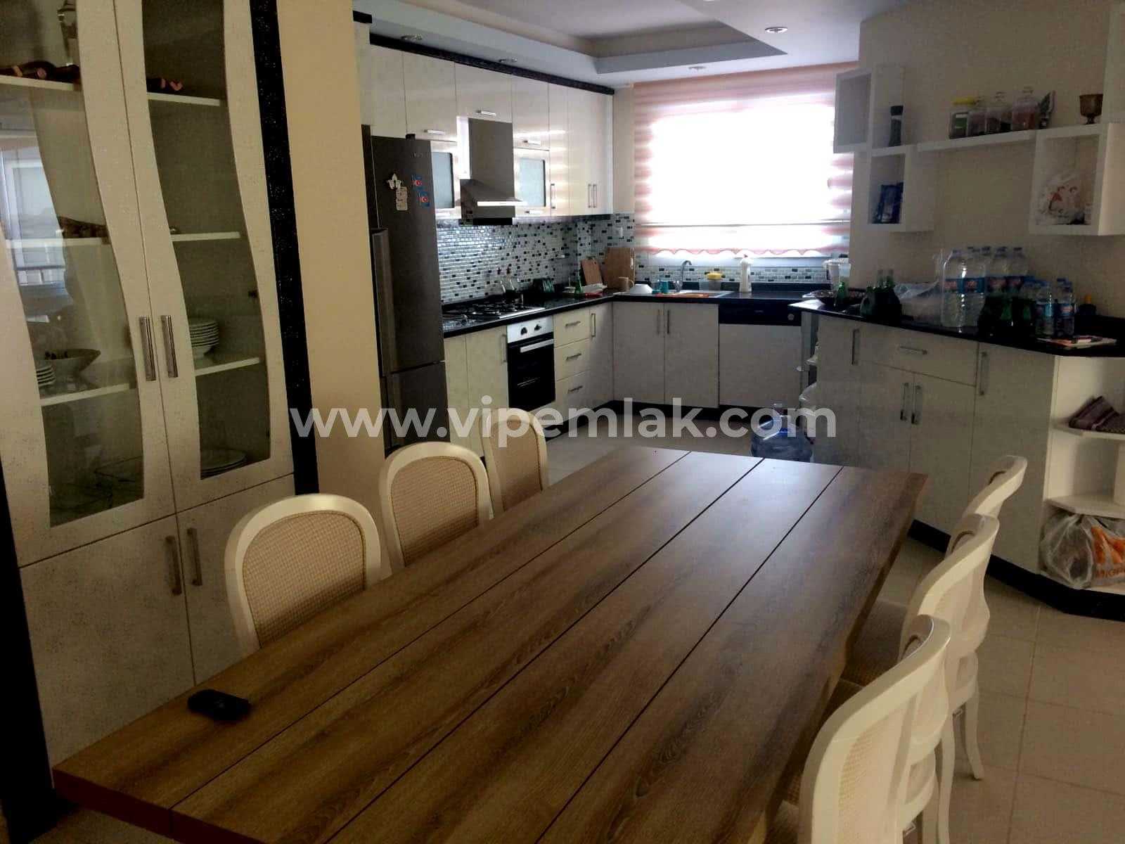 AYAŞ ELİSSA SİTESİ DENİZE SIFIR 3+1 165M2 EŞYALI SATILIK