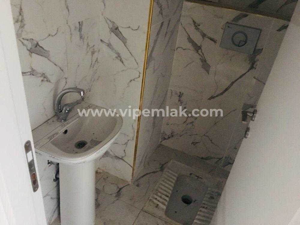 Erdemli Alata Mahallesinde Yüksek Giriş Kelepir Satılık Daire