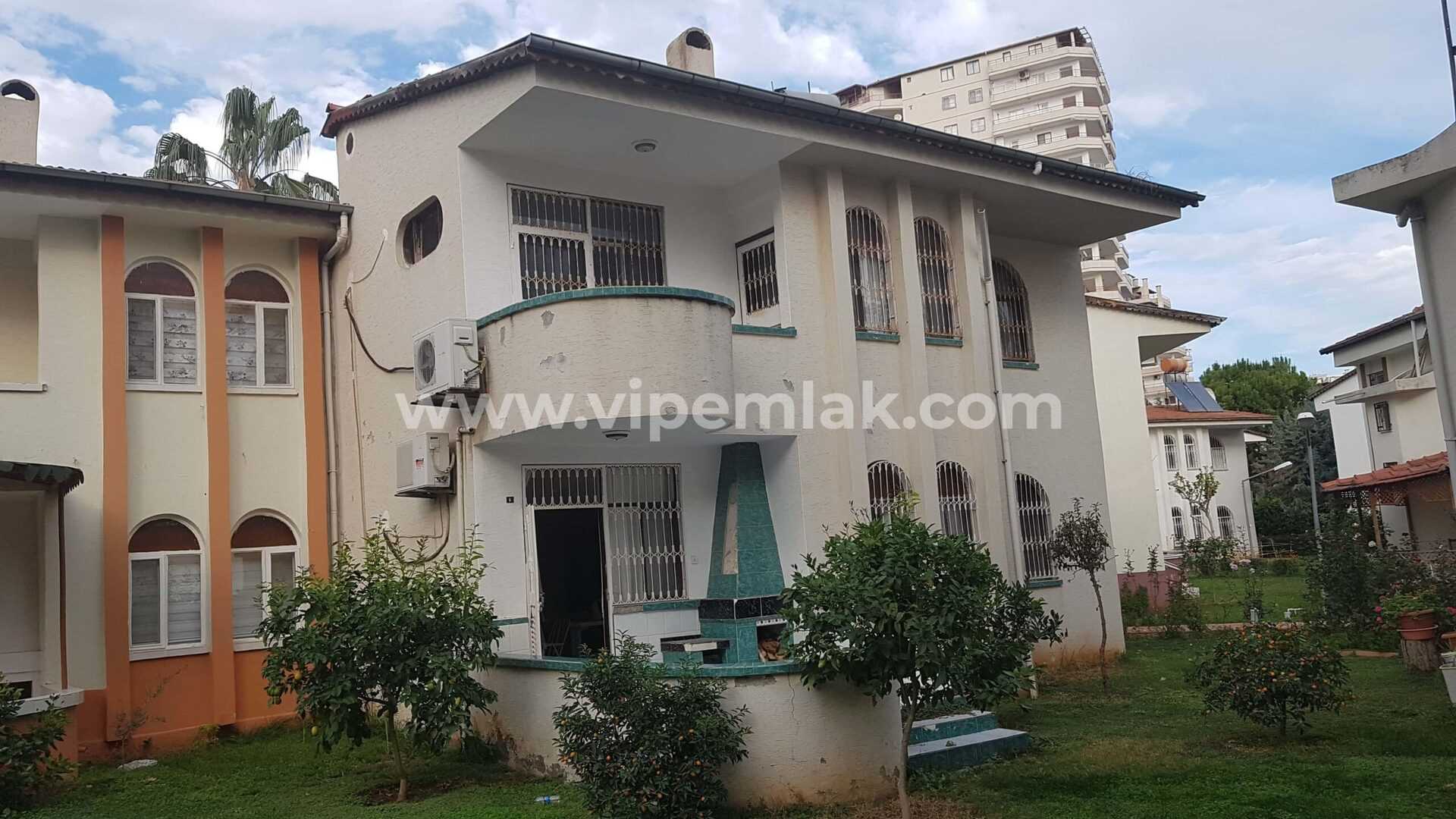Mersin erdemli Arpaçbahşiş Satılık villa 3+1 denize 50metre
