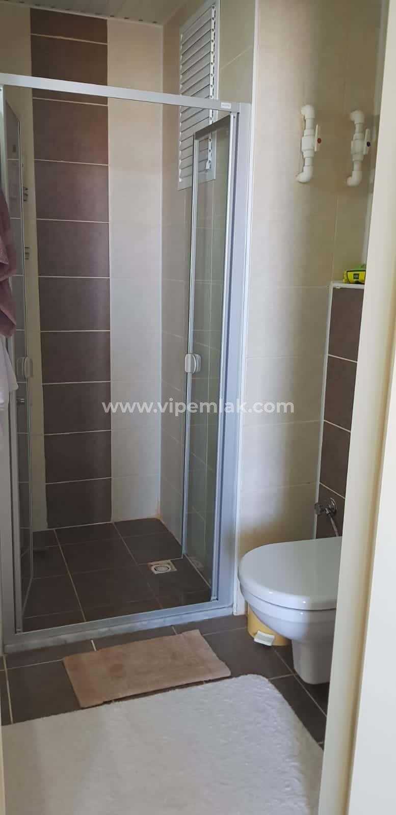 QUEENABA SİTESİNDE DENİZ MANZARALI EŞYALI SATILIK 3+1 YAZLIK DAİRE