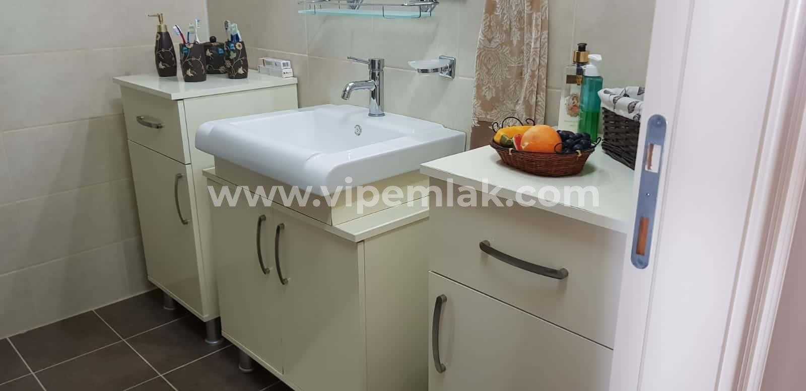QUEENABA SİTESİNDE DENİZ MANZARALI EŞYALI SATILIK 3+1 YAZLIK DAİRE