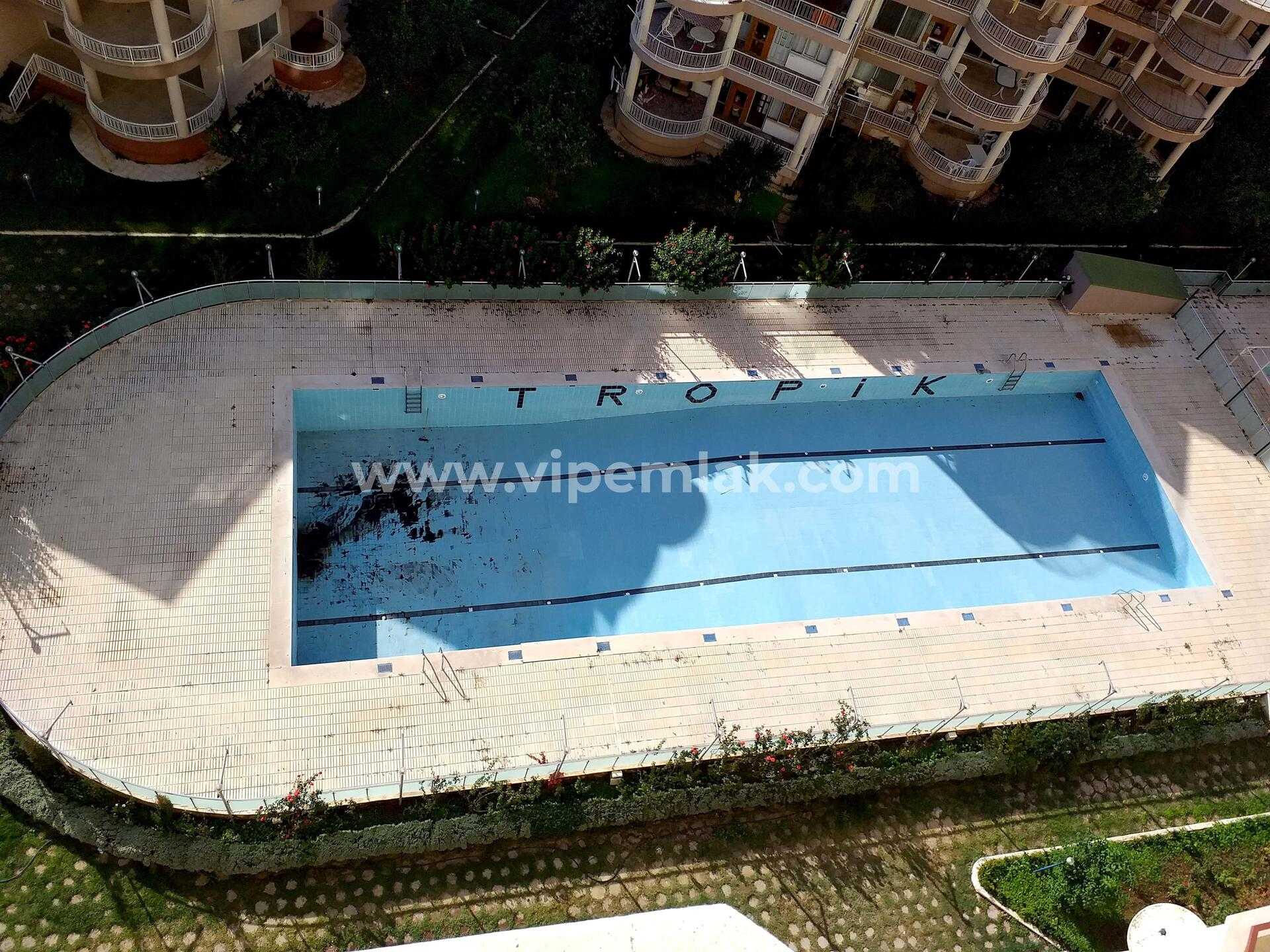 TÖMÜK TROPİK SİTESİ YÜKSEK KAT DENİZ MANZARALI SATILIK 2+1 DAİRE