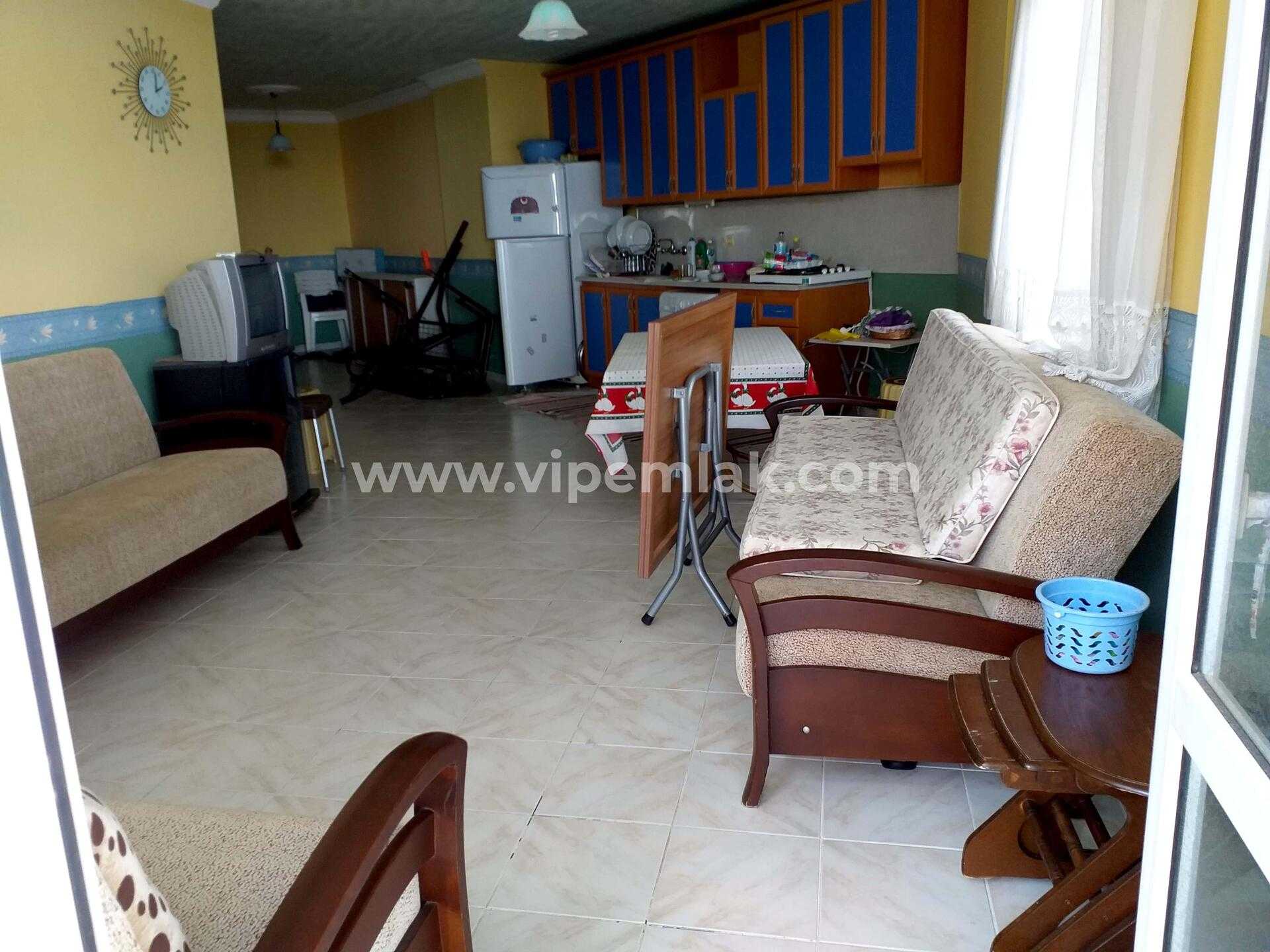 AYAŞ ÖZDE SİTESİ DENİZE SIFIR ACİL SATILIK 2+1 EŞYALI DAİRE