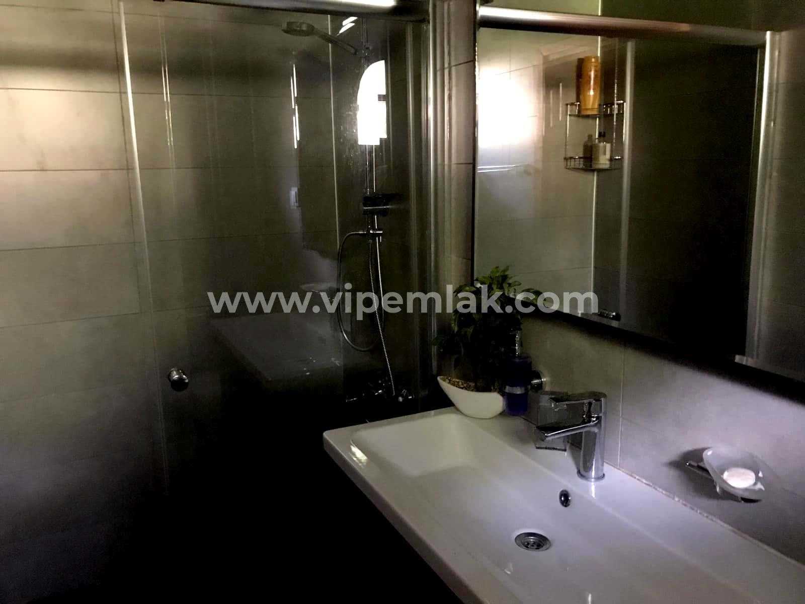 ÖZEL YAPIM SÖRF SİTESİ SATILIK 300 M2 5+1 TRİPLEX