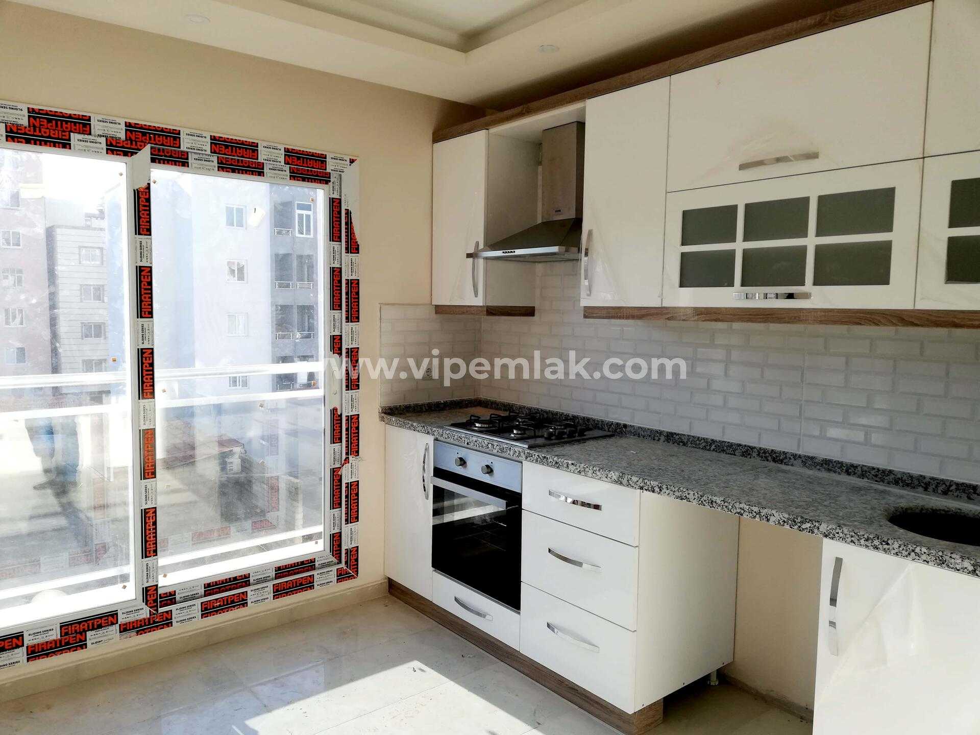 ERDEMLİ MERKEZDE AKDENİZ MAHALLLESİNDE SATILIK UYGUN 2+1