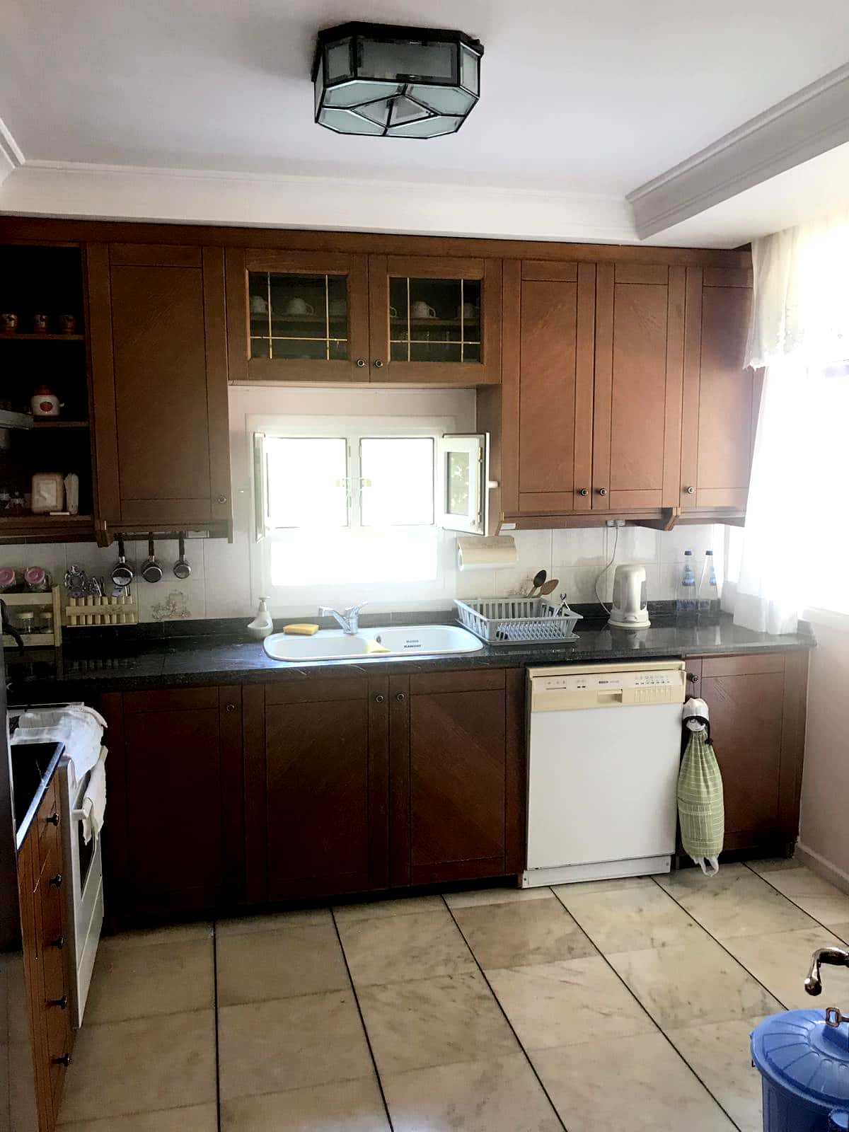 MERSİN ALTINPORTAKAL SİTESİNDE DENİZE SIFIR 4+1 EŞYALI SATILIK VİLLA
