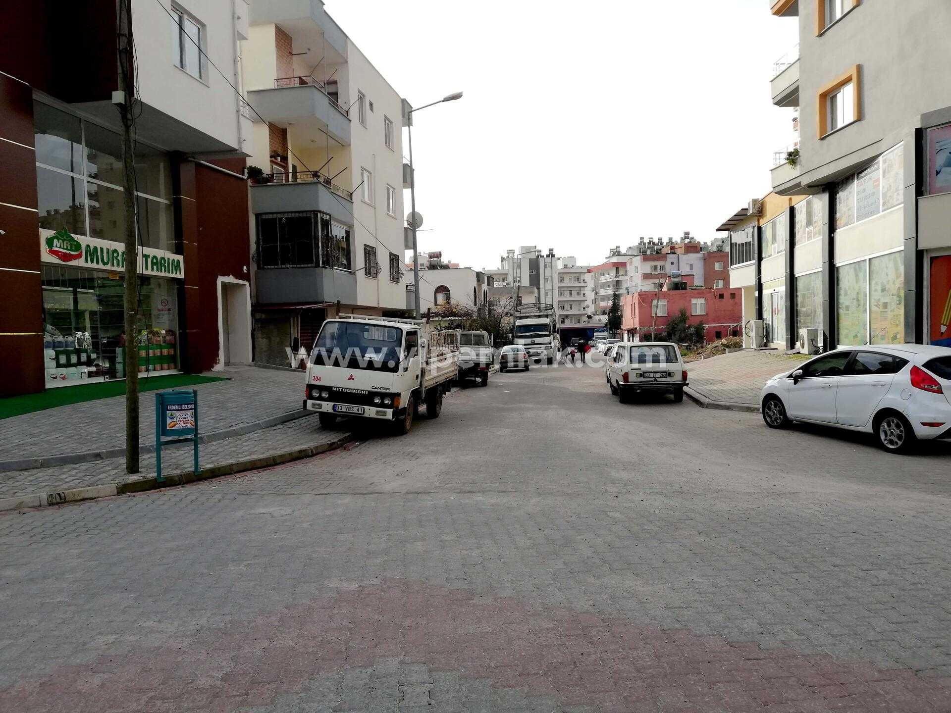 ERDEMLİ MERKEZDE SIFIR ÇOK UYGUN SATILIK 3+1 DAİRE