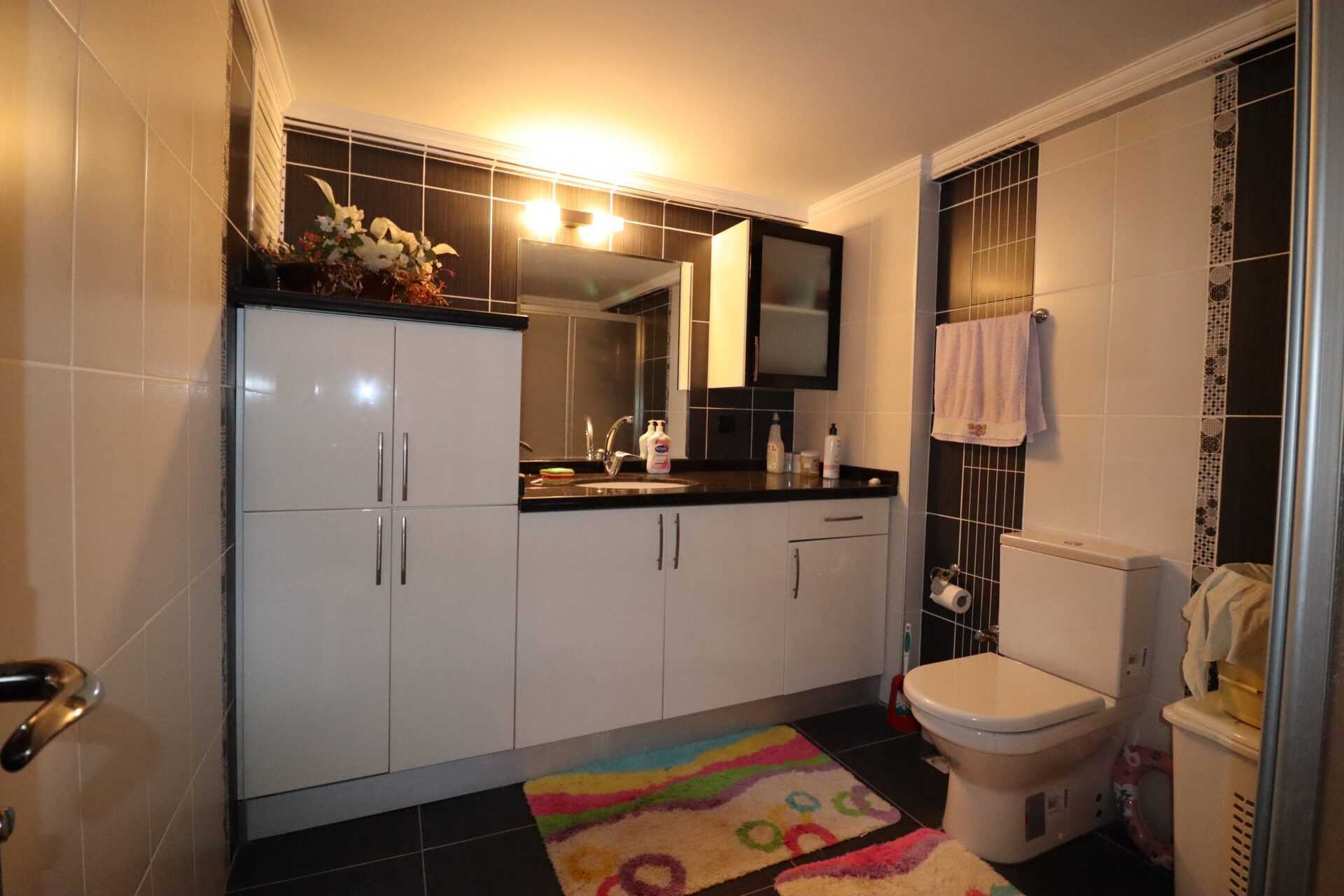 Limonlu Ayper Sitesi Denize Sıfır Eşyalı Satılık 3+1 Masrafsız Daire