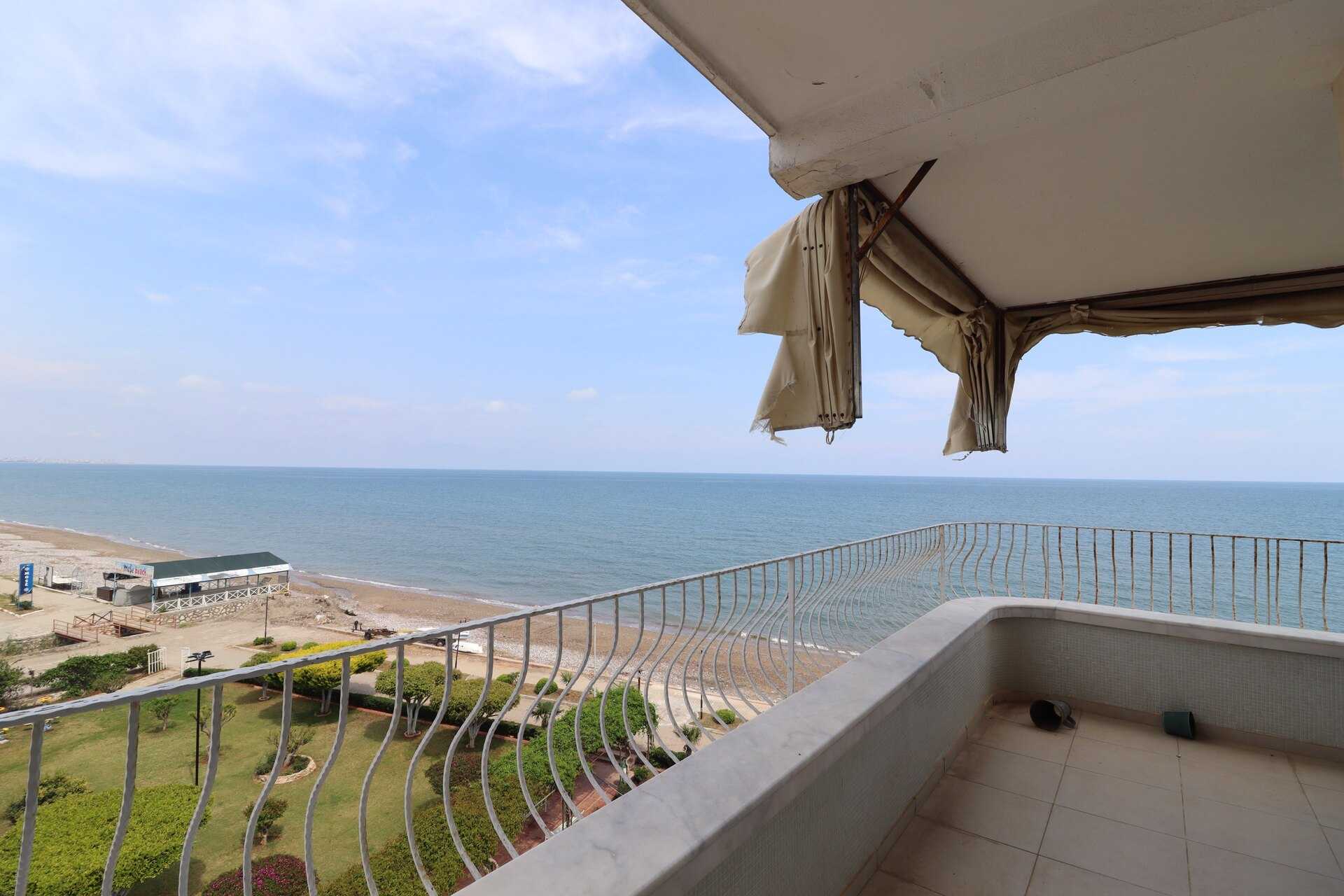 Lemon Ayper Site Seafront Gemeubileerd 3 + 1 gratis appartement te koop
