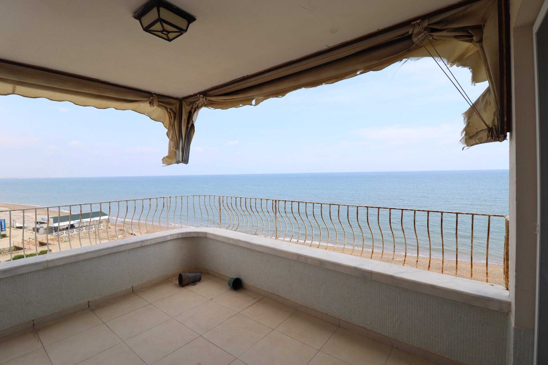 Lemon Ayper Site Seafront Gemeubileerd 3 + 1 gratis appartement te koop