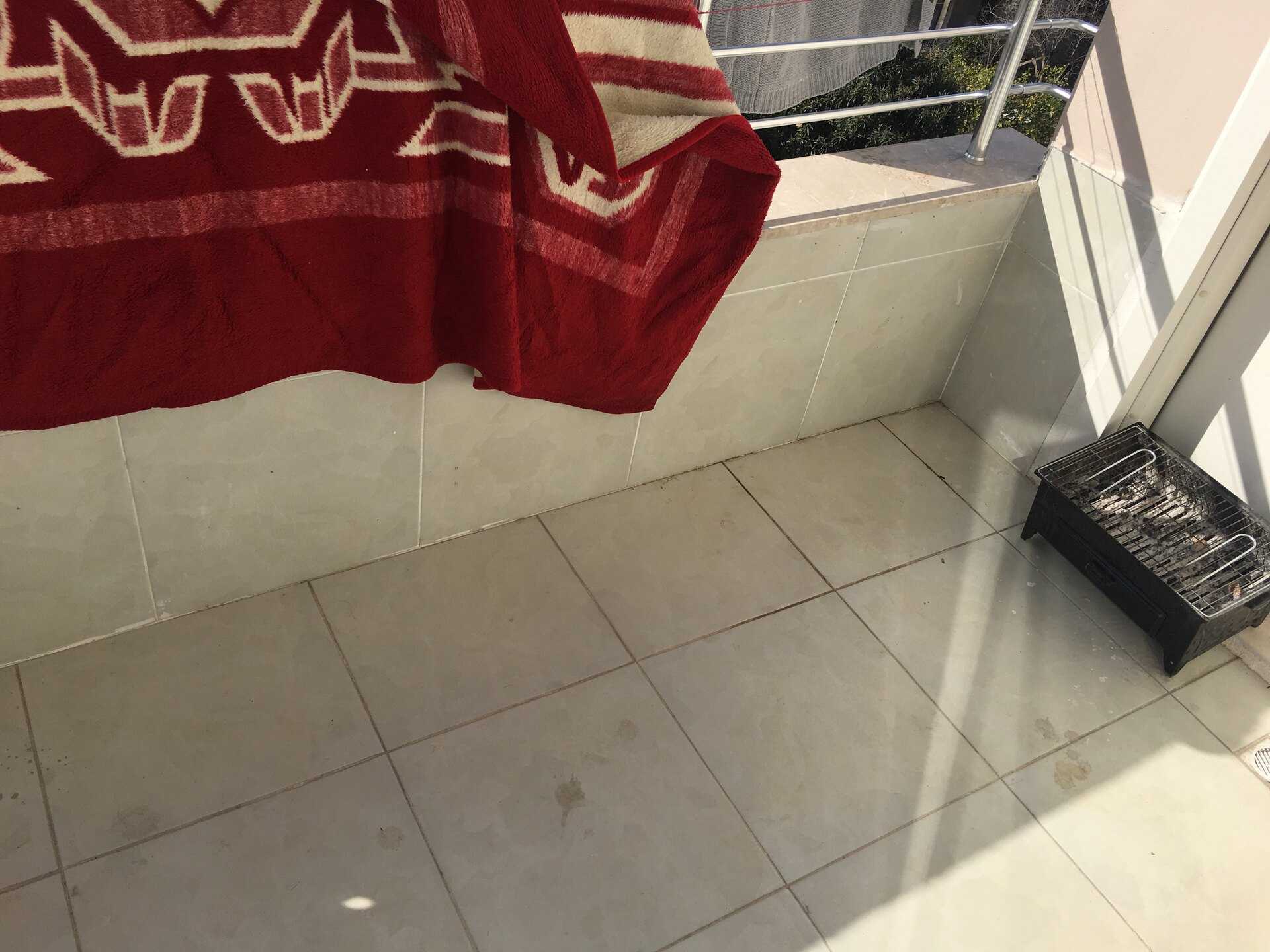 ERDEMLİ TAPU CADDESİNDE SATILIK DAİRE