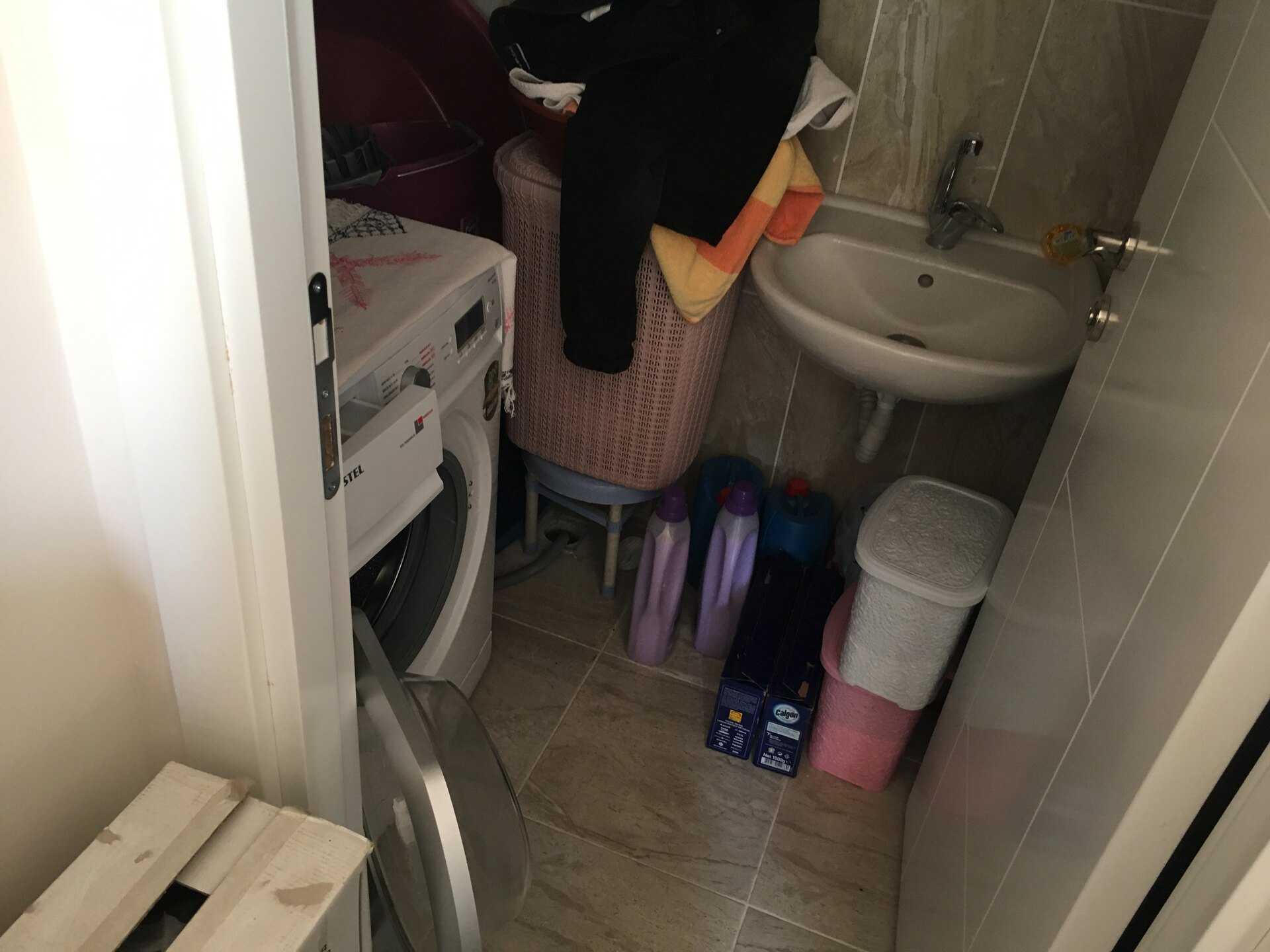 ERDEMLİ TAPU CADDESİNDE SATILIK DAİRE