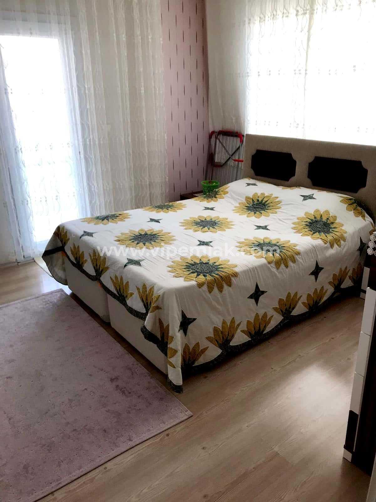 HFT 3 SİTESİNDE KARGIPINARINDA SATILIK 2+1 YAZLIK DAİRE