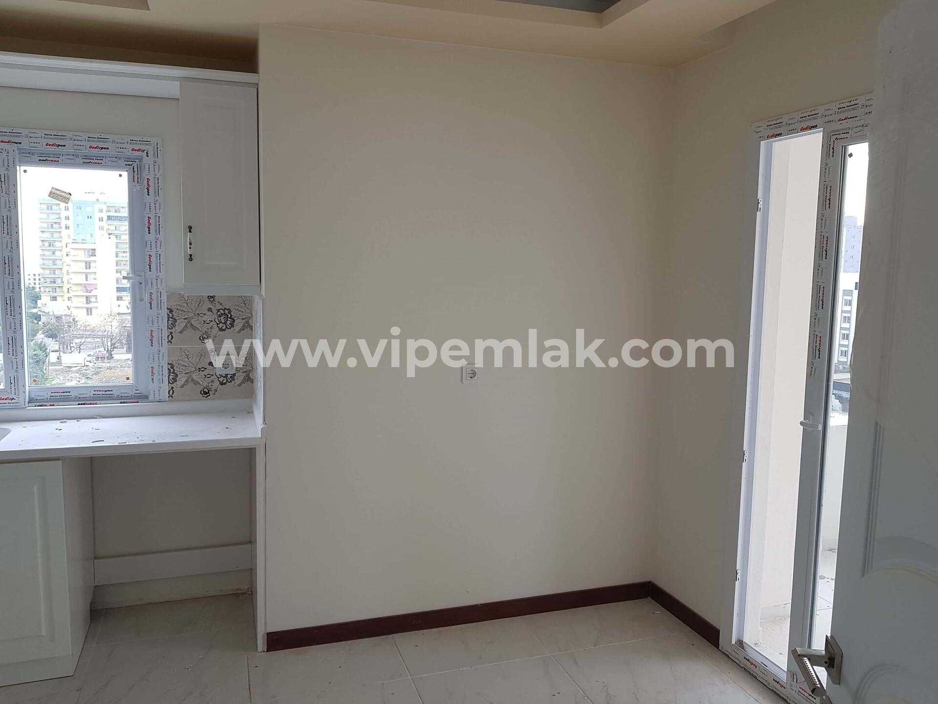 Erdemli Alata Mahallesinde Satılık Daire 2+1