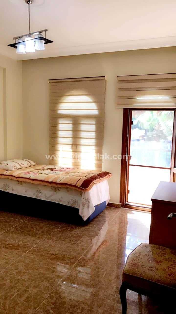 SÖRF SİTESİ EŞYALI FULL YAPILI 5+1 SATILIK TRİPLEX