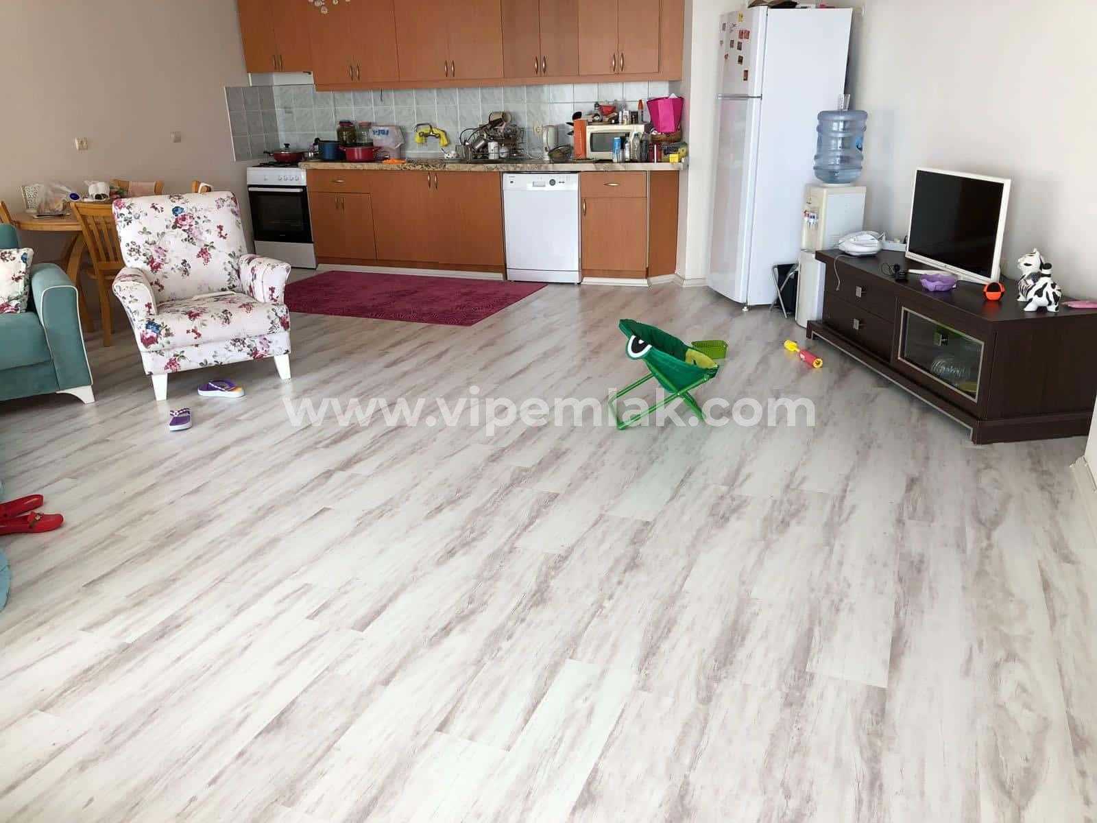 TÖMÜK ZİYAERDEN TATİL SİTESİNDE SATILIK DENİZ MANZARALI YAZLIK DAİRE