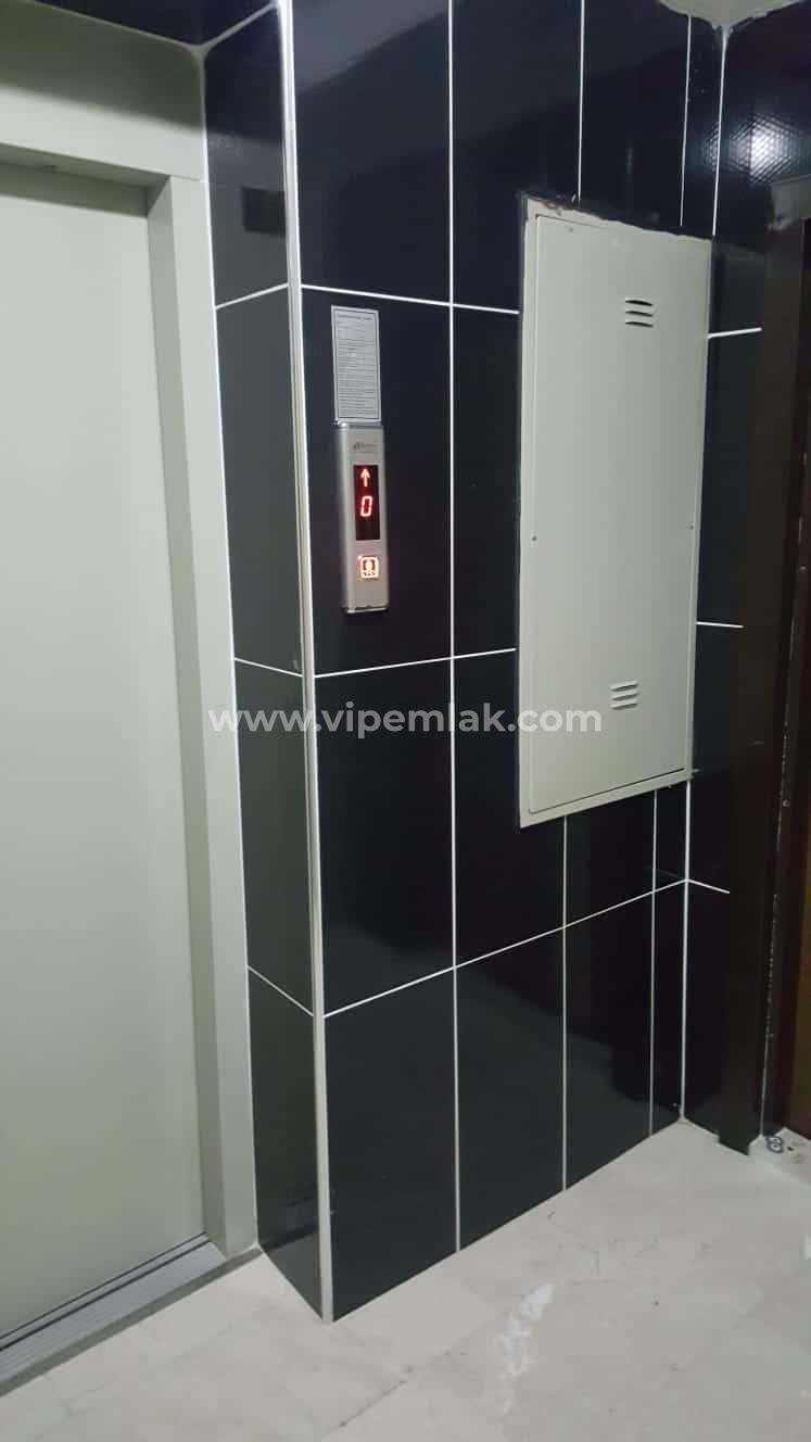 ERDEMLİ YILDIZ SİTESİNDE SATILIK UYGUN FİYATLI DAİRE