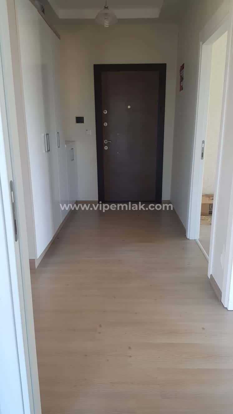 ERDEMLİ YILDIZ SİTESİNDE SATILIK UYGUN FİYATLI DAİRE
