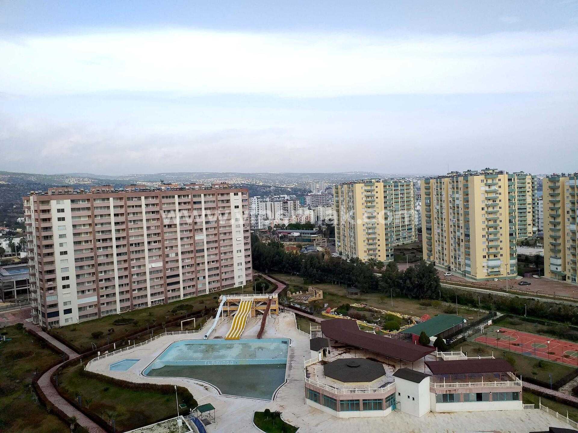 MERSİN SUSANOĞLUNDA FLAMİNGO 10 SİTESİNDE SATILIK 2+1 EŞYALI SATILIK DAİRE