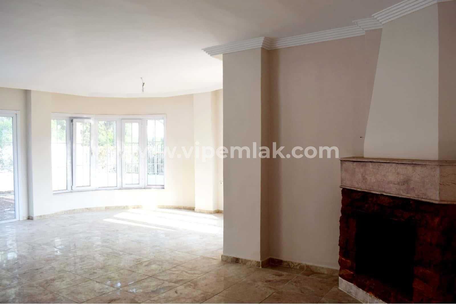 karğıpınarı bağımsız havuz bağımsız villa satılık 442m2 arsa payı