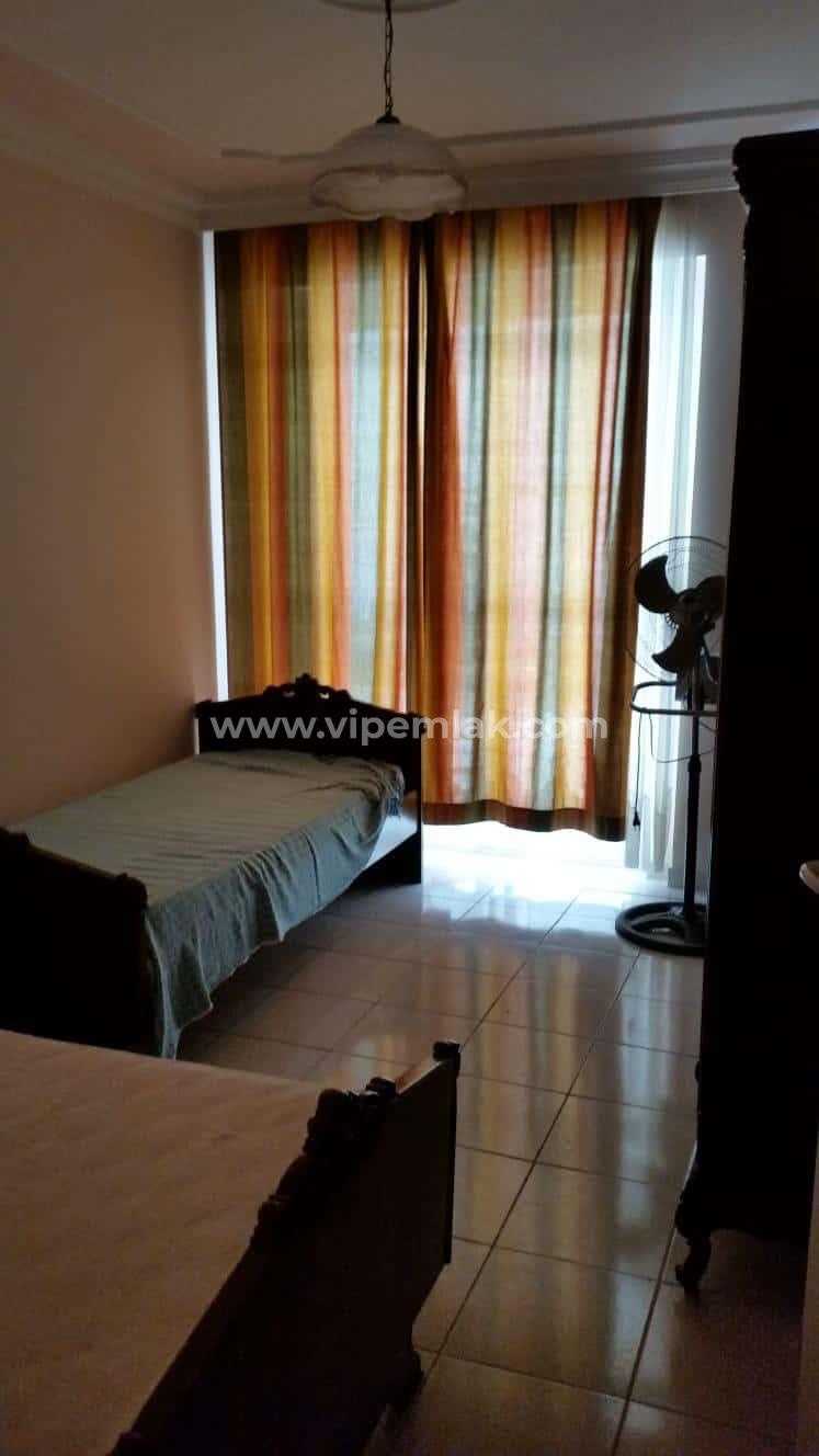 TÖMÜK ZİYAAERDEN TATİL SİTESİNDE SATILIK YAZLIK DAİRE
