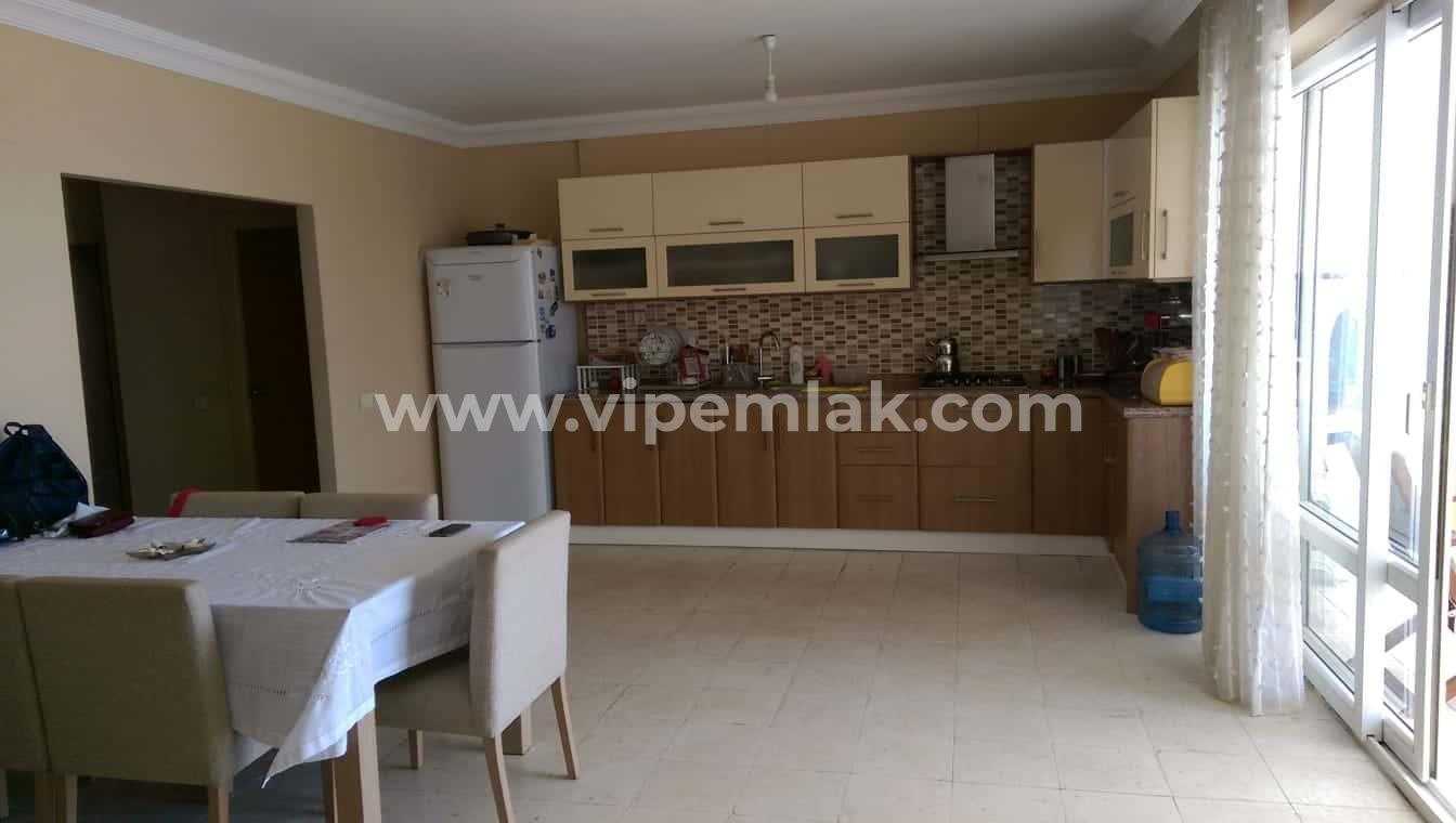 TÖMÜK ZİYA ERDEN TATİL SİTESİNDE SATILIK MUHTEŞEM DENİZ MANZARALI YAZLIK DAİRE
