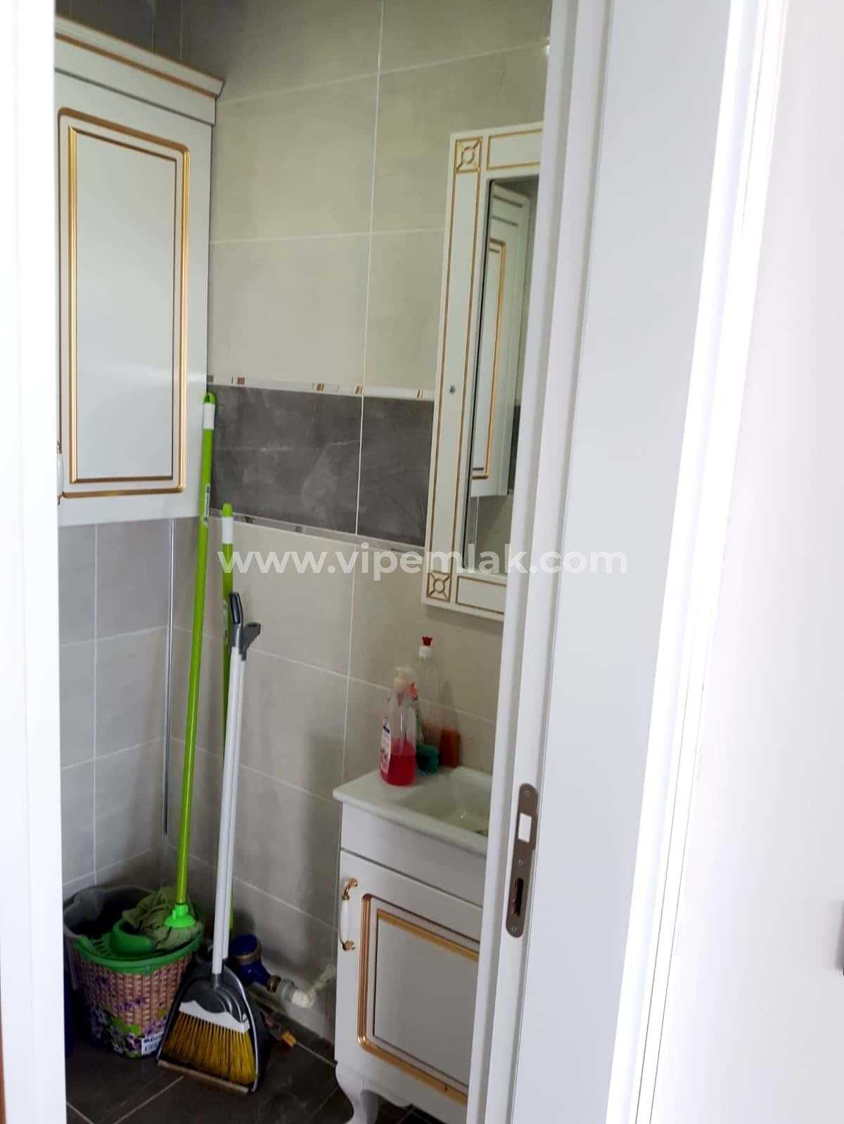 Alata mah veta yapı 70m2 genel iskanlı kiralık dükkan