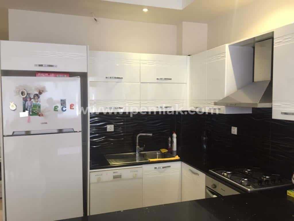 ÇEŞMELİ LİPARİS SUN CİTY DE SATILIK DAĞ DENİZ CEPHELİ YAZLIK DAİRE