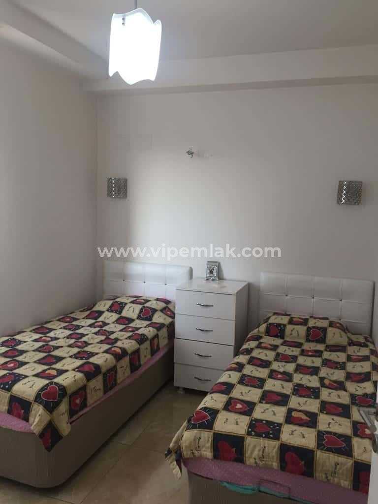 ÇEŞMELİ LİPARİS SUN CİTY DE SATILIK DAĞ DENİZ CEPHELİ YAZLIK DAİRE