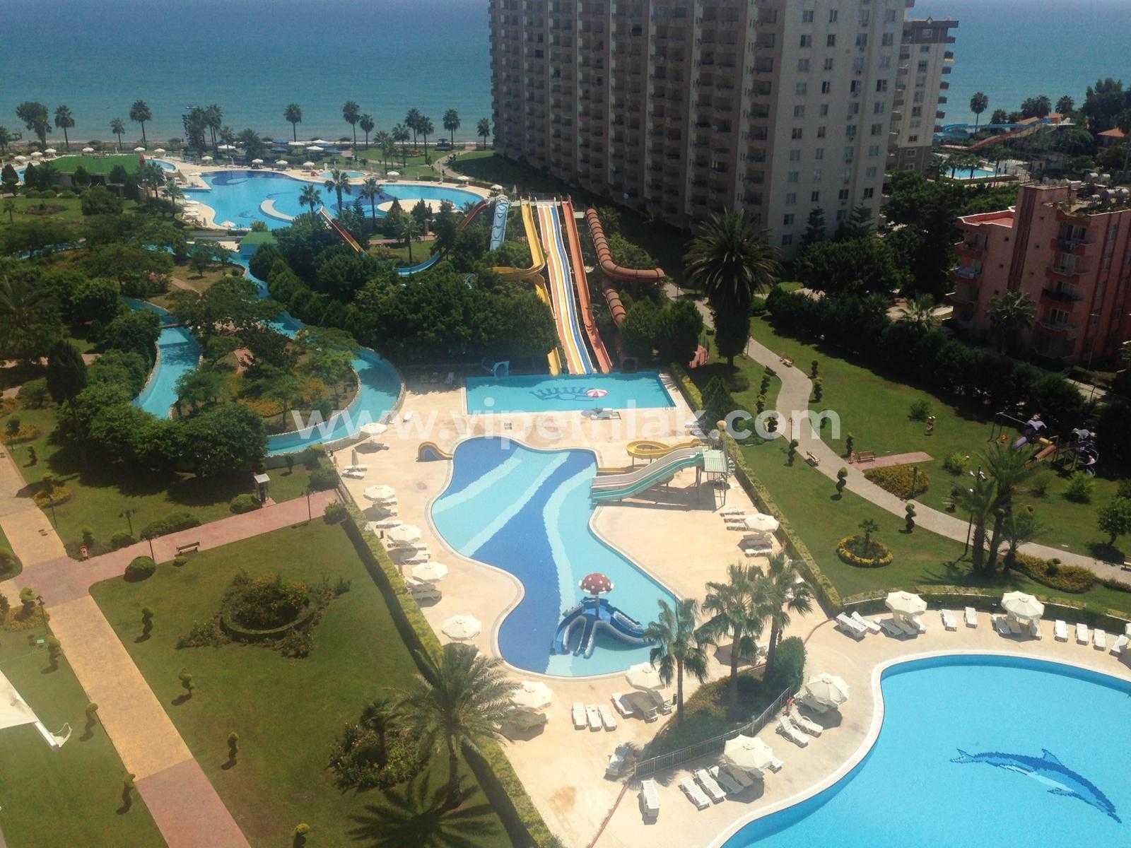 MERSİN QUEENABA SİTESİNDE SATILIK SÜPER LÜKS YAZLIK DAİRE