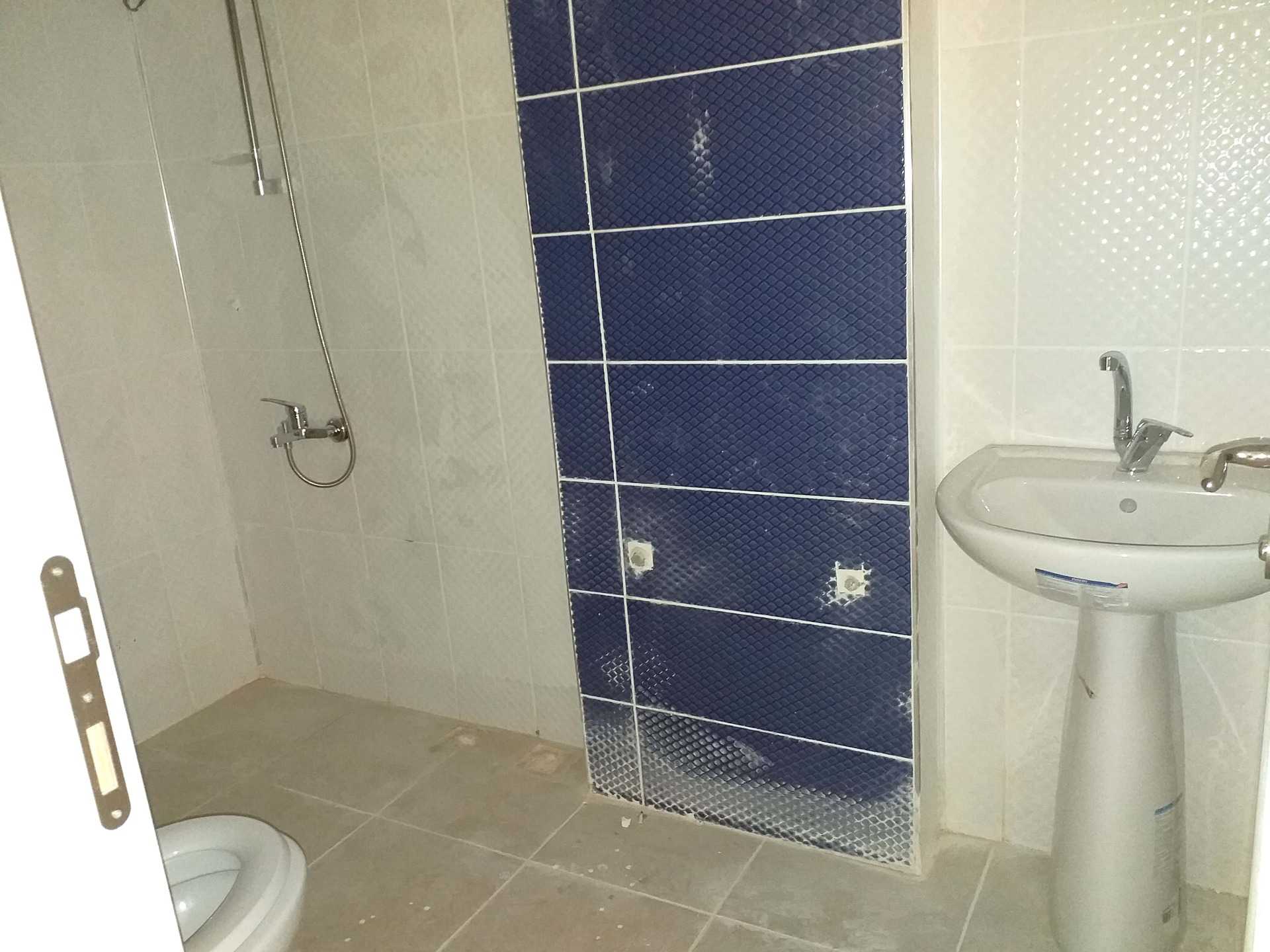 ERDEMLİ ALATA MAH. DENİZ MANZARALI EBEVEYN BANYOLU ACİL SATILIK 2+1 DAİRE