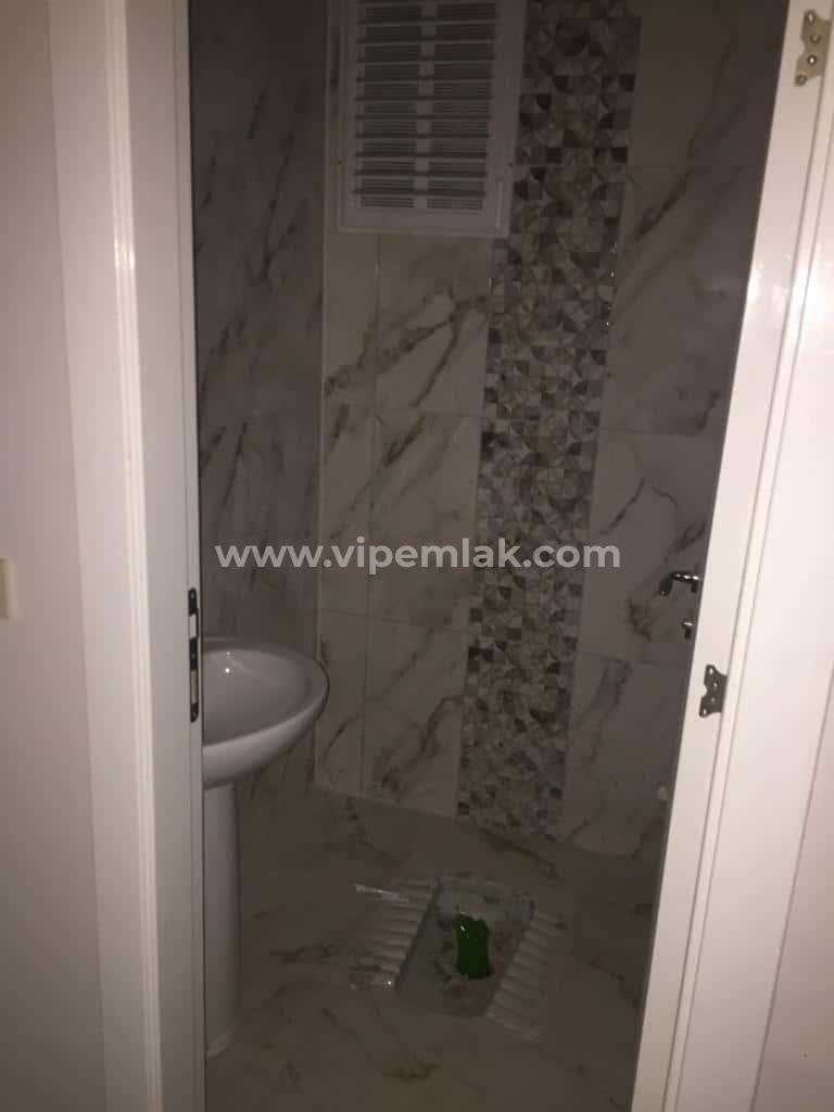 ALATA MAHALLESİNDE ACİL SATILIK KELEPİR FİYATTA SATILIK DAİRE