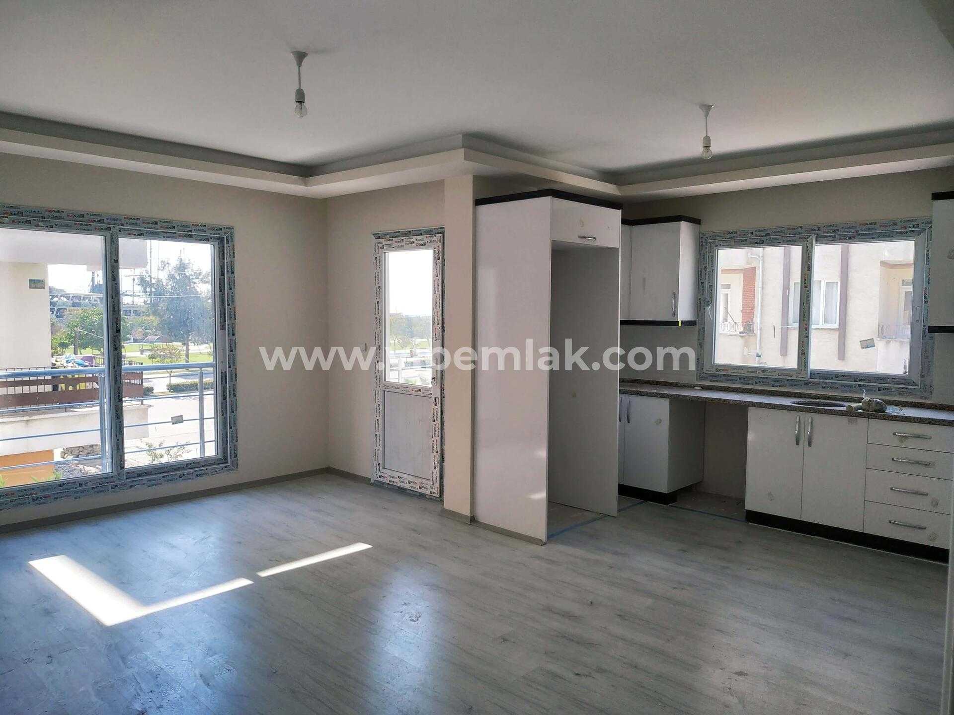 ERDEMLİ SAHİLDE ANAHTAR TESLİM SATILIK SIFIR DAİRE