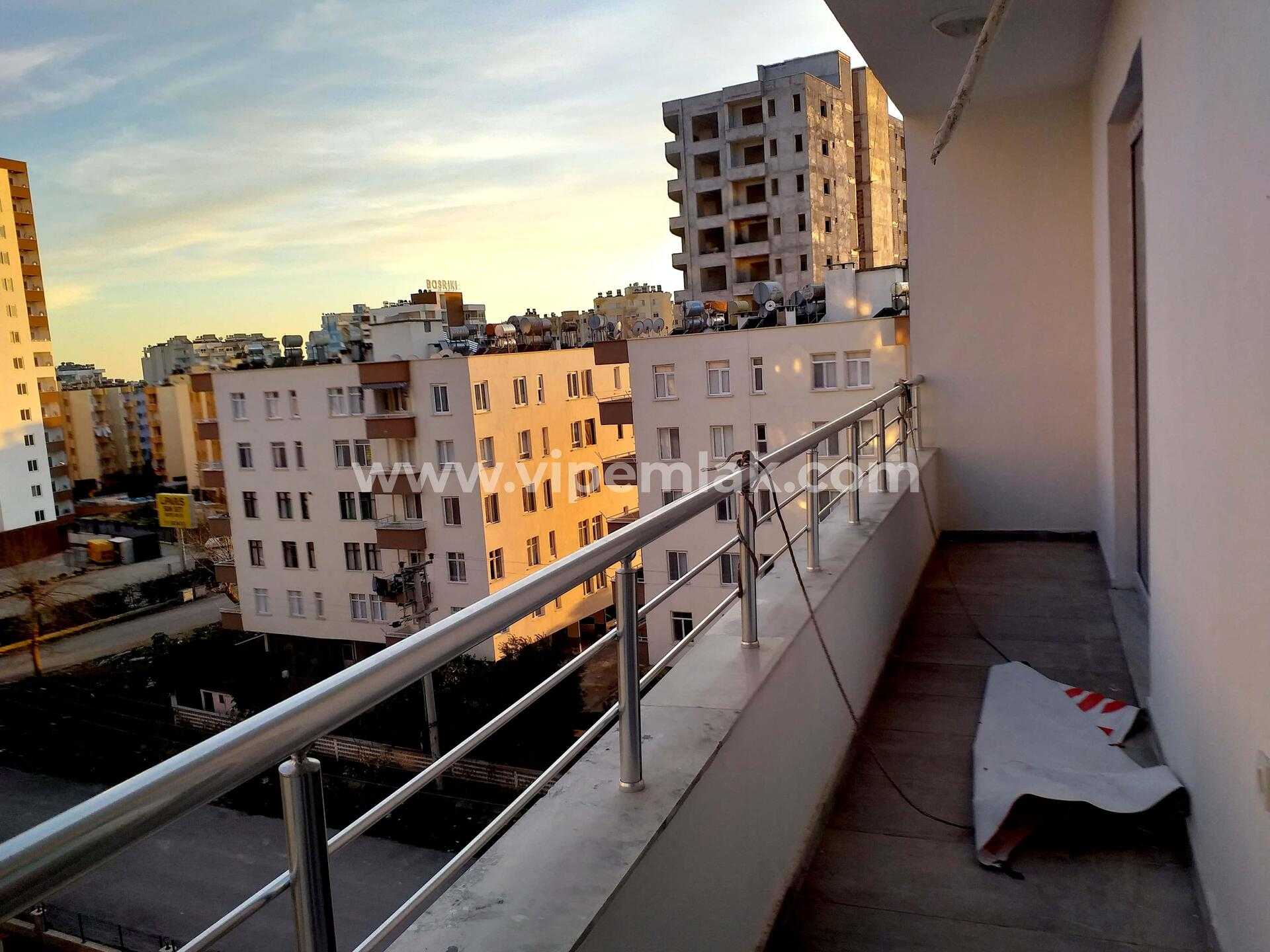 Mersin Erdemli Tömük Lahavana Sitesi Deniz Manzaralı Satılık 1+1 Daire