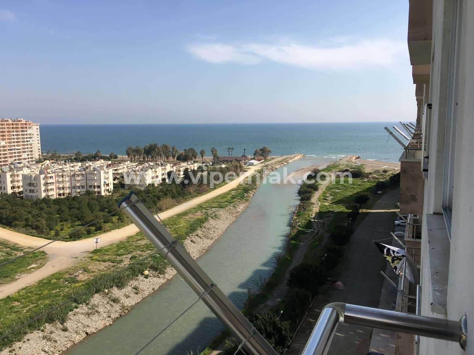MERSİN QUEENABA SİTESİNDE SATILIK SÜPER LÜKS YAZLIK DAİRE