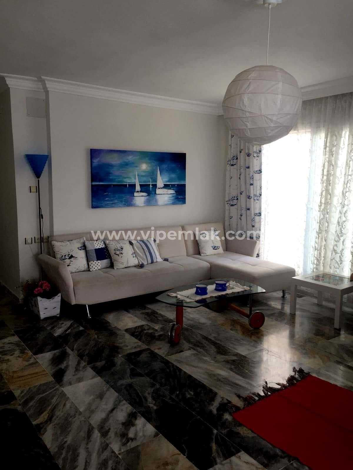 KUMKUYU ÖZEL DİZAYN SİTE İÇİ 3+1 185 M2 SATILIK DAİRE