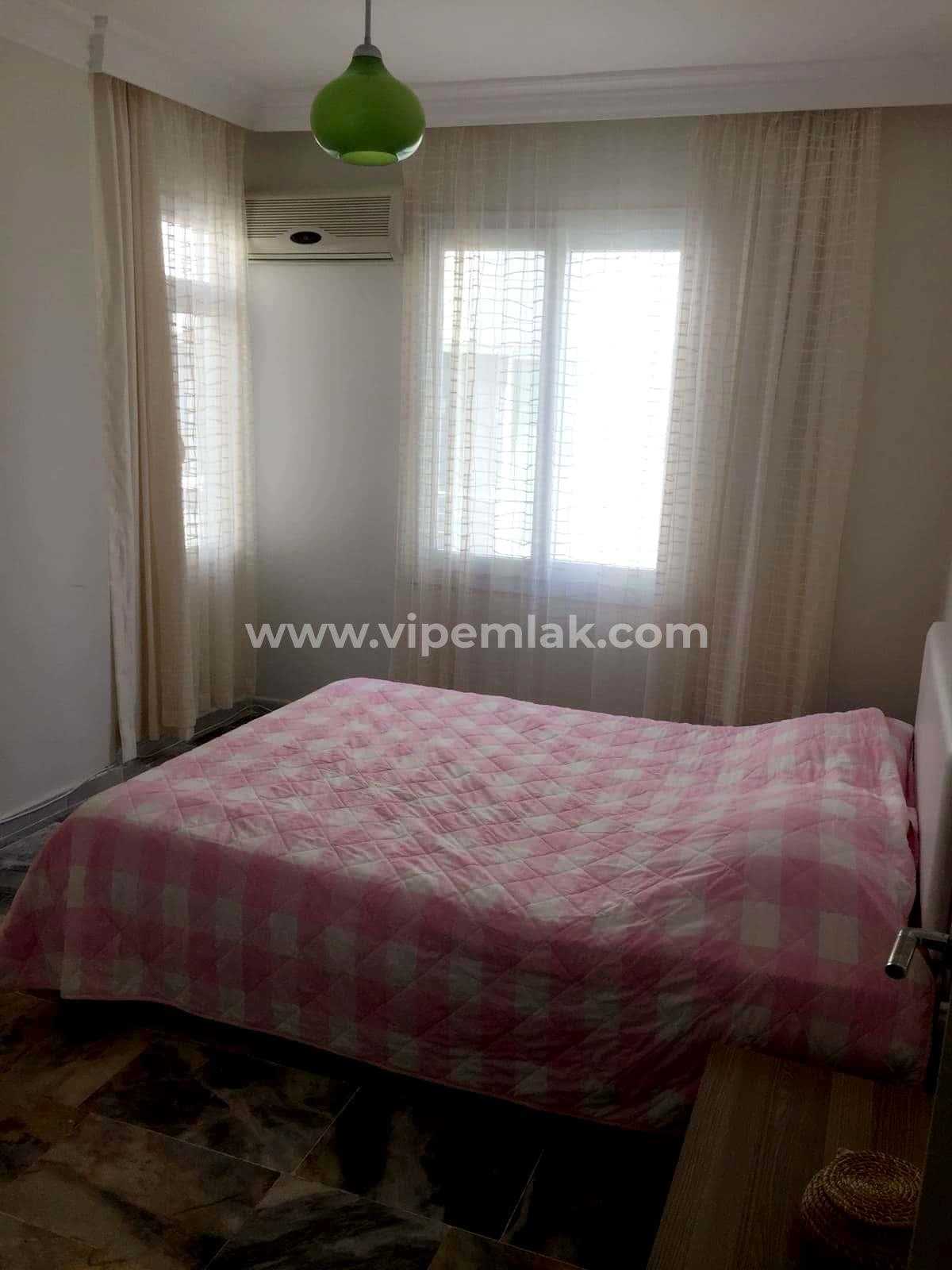 KUMKUYU ÖZEL DİZAYN SİTE İÇİ 3+1 185 M2 SATILIK DAİRE