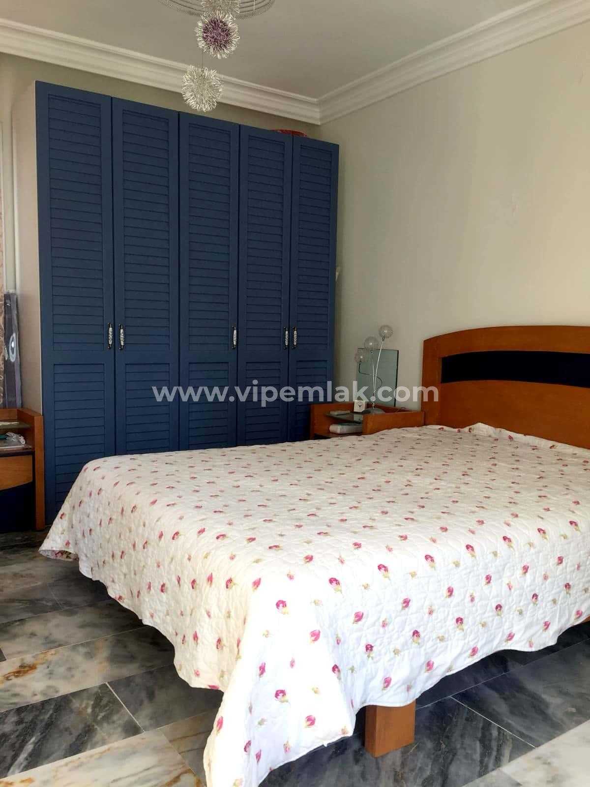 KUMKUYU ÖZEL DİZAYN SİTE İÇİ 3+1 185 M2 SATILIK DAİRE
