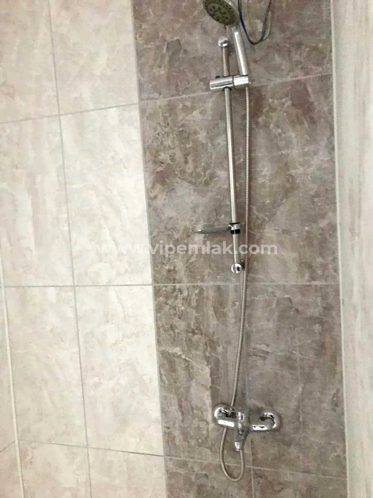 debi akademi civarı satılık 2+1 daire