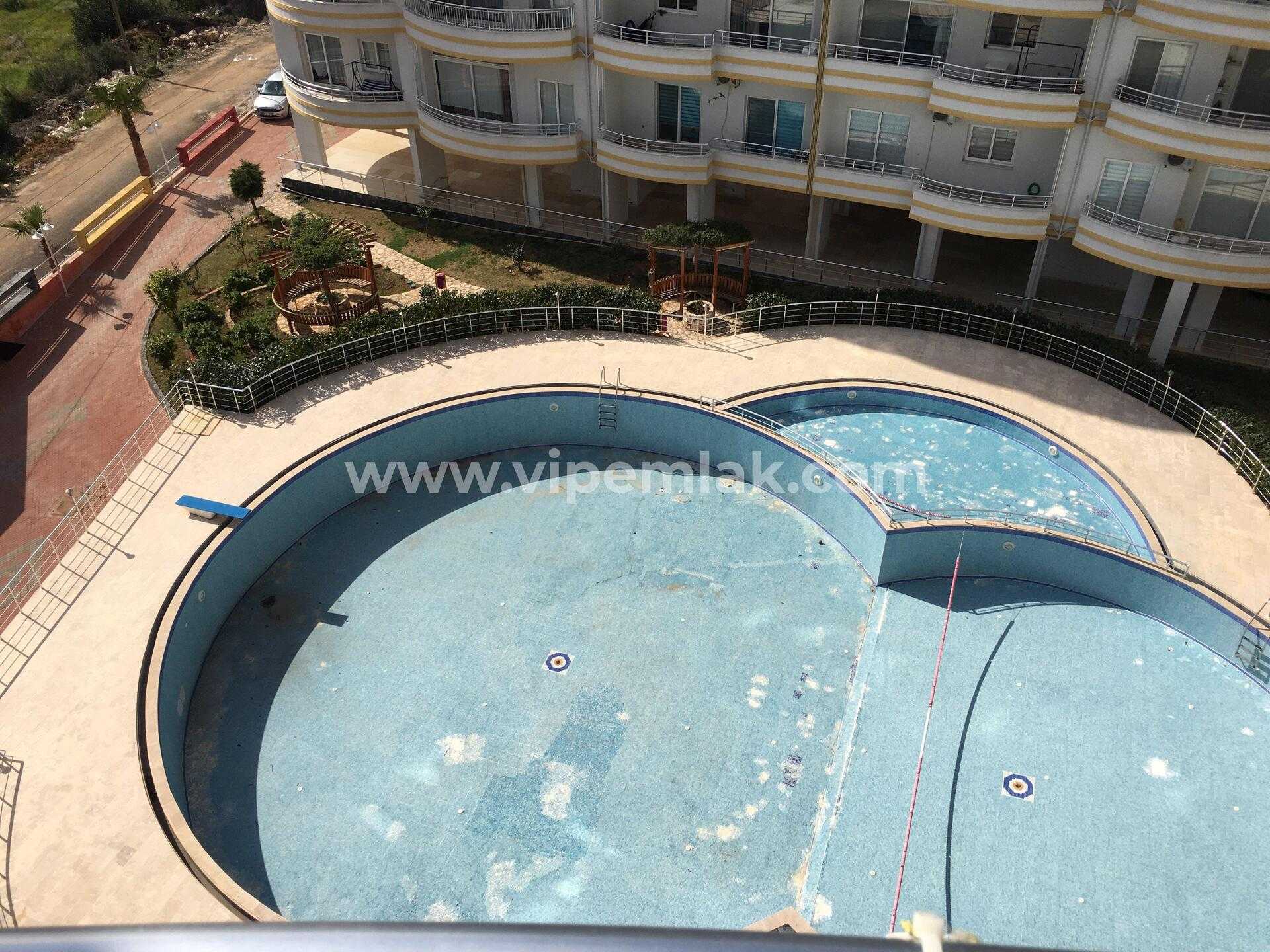 MERSİN AYAŞ İRAÖZ PANORAMA SİTESİNDE SATILIK YAZLIK DAİRE