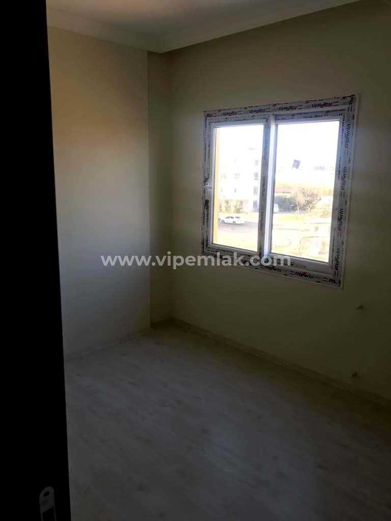 Erdemli Koyuncu’da Bağımsız Mutfak 2+1 Satılık Daire