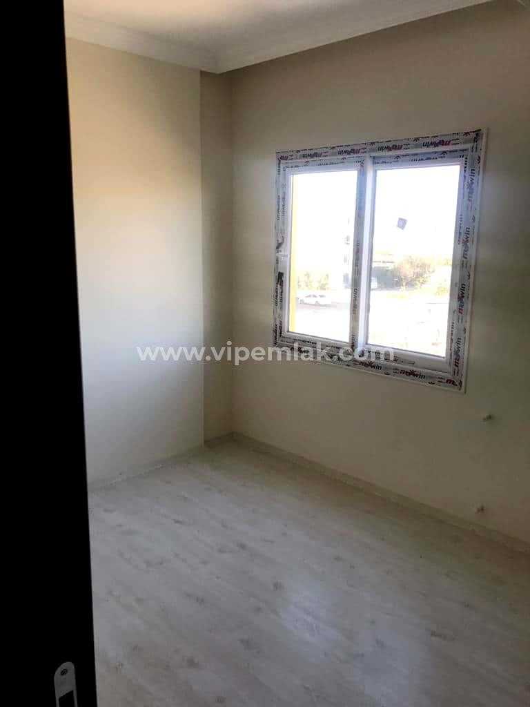 Erdemli Koyuncu’da Bağımsız Mutfak 2+1 Satılık Daire