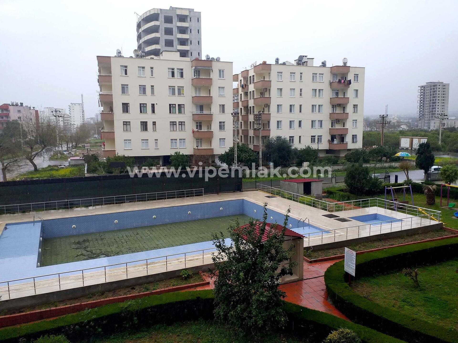 ARPAÇBAHŞİŞ GÜN SİTESİNDE FULL YAPILI SATILIK YAZLIK DAİRE