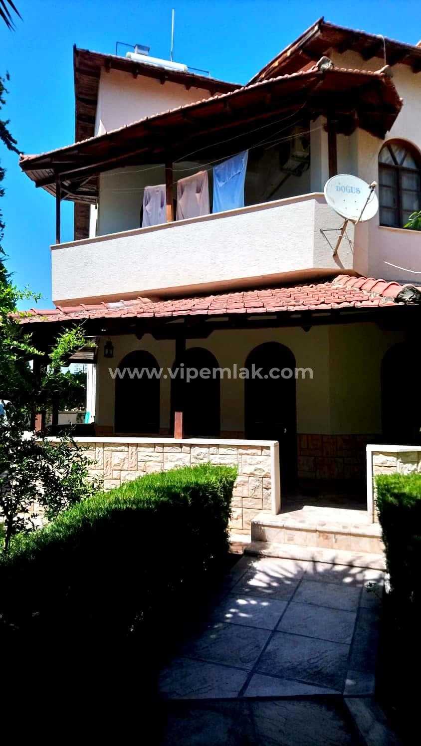 KARGIPINARI SÖRF SİTESİNDE 4+1 SATILIK KELEPİR VİLLA
