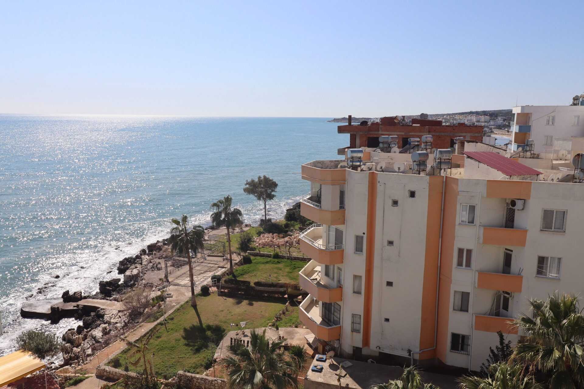 Ayaş Denize Sıfır Yakamoz Sitesi Eşyalı Satılık 2+1 Daire