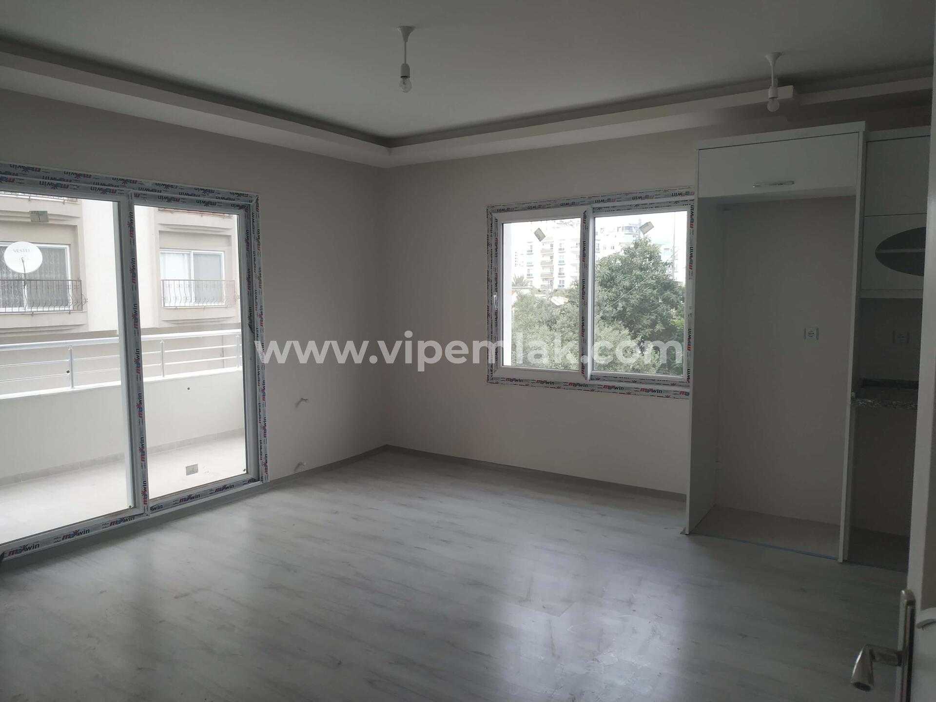 ERDEMLİ YATIRIMLIK 1+1 DAİRE BU FİYAT KAÇMAZ !